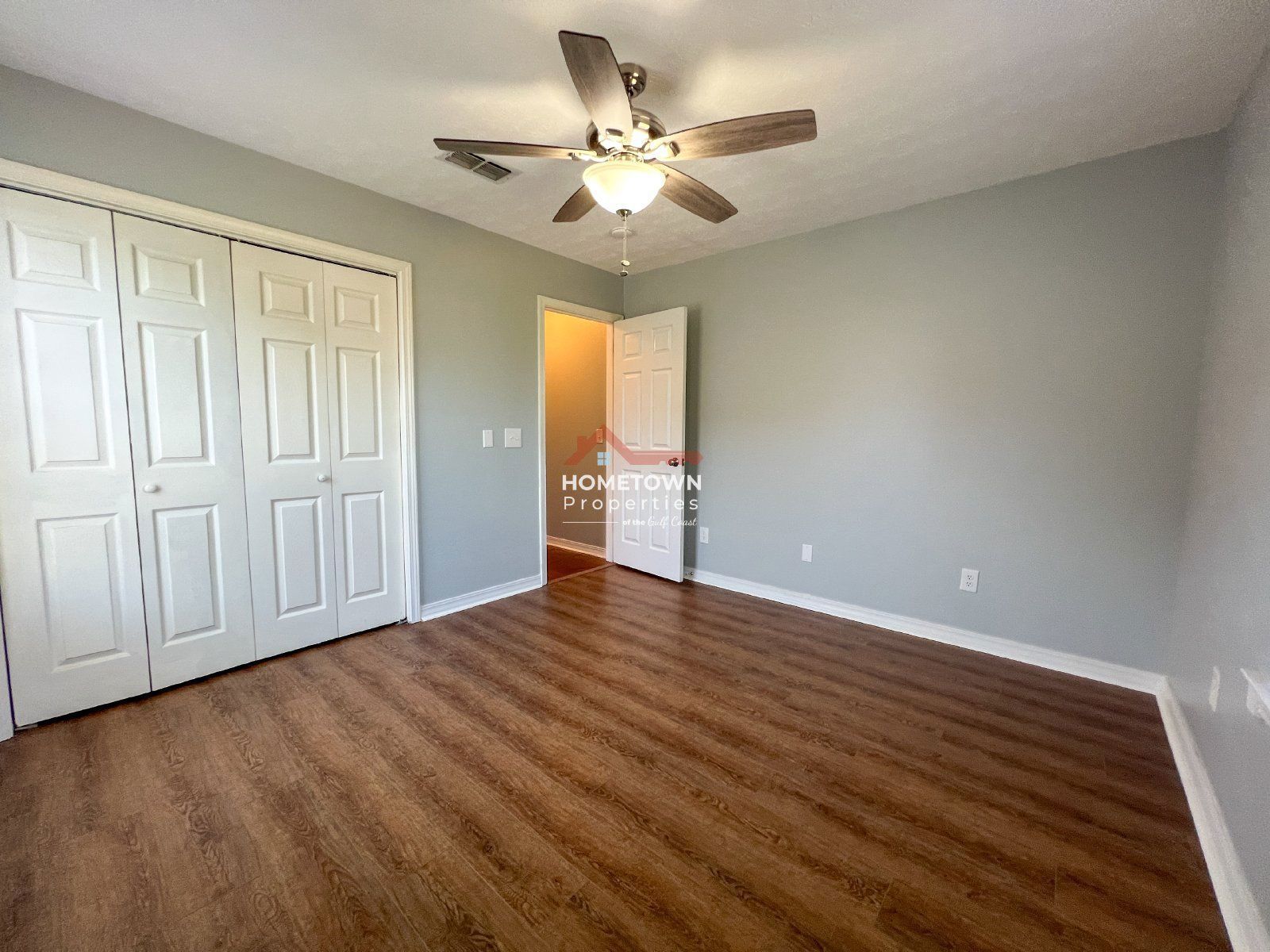 Spacious 3-Bed, 2-Bath Home on Wymart Road with Office and Sunroom property image