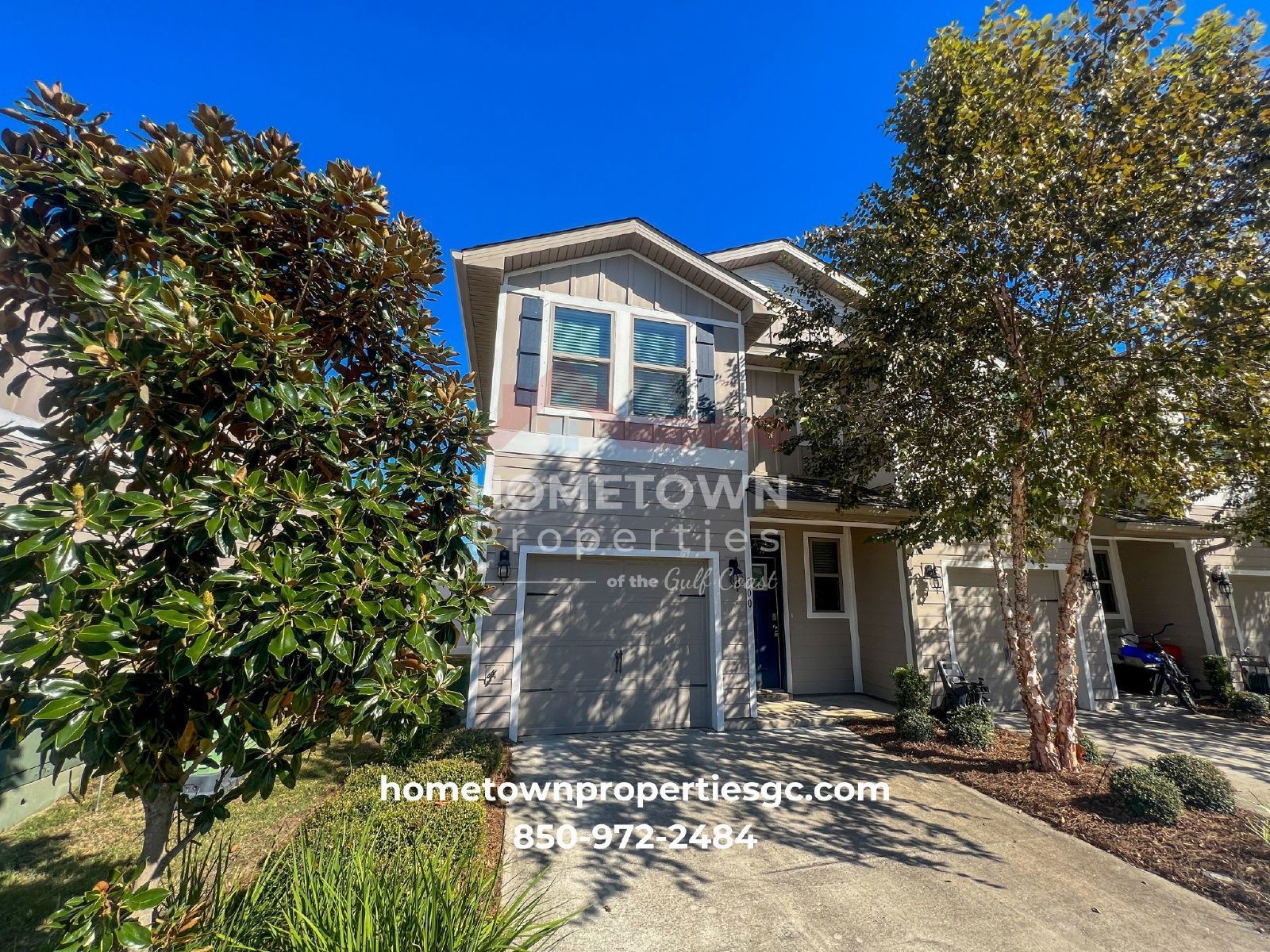Chic 3-Bed Townhouse with Granite Countertops & Pool at 300 S F St, Pensacola! property image