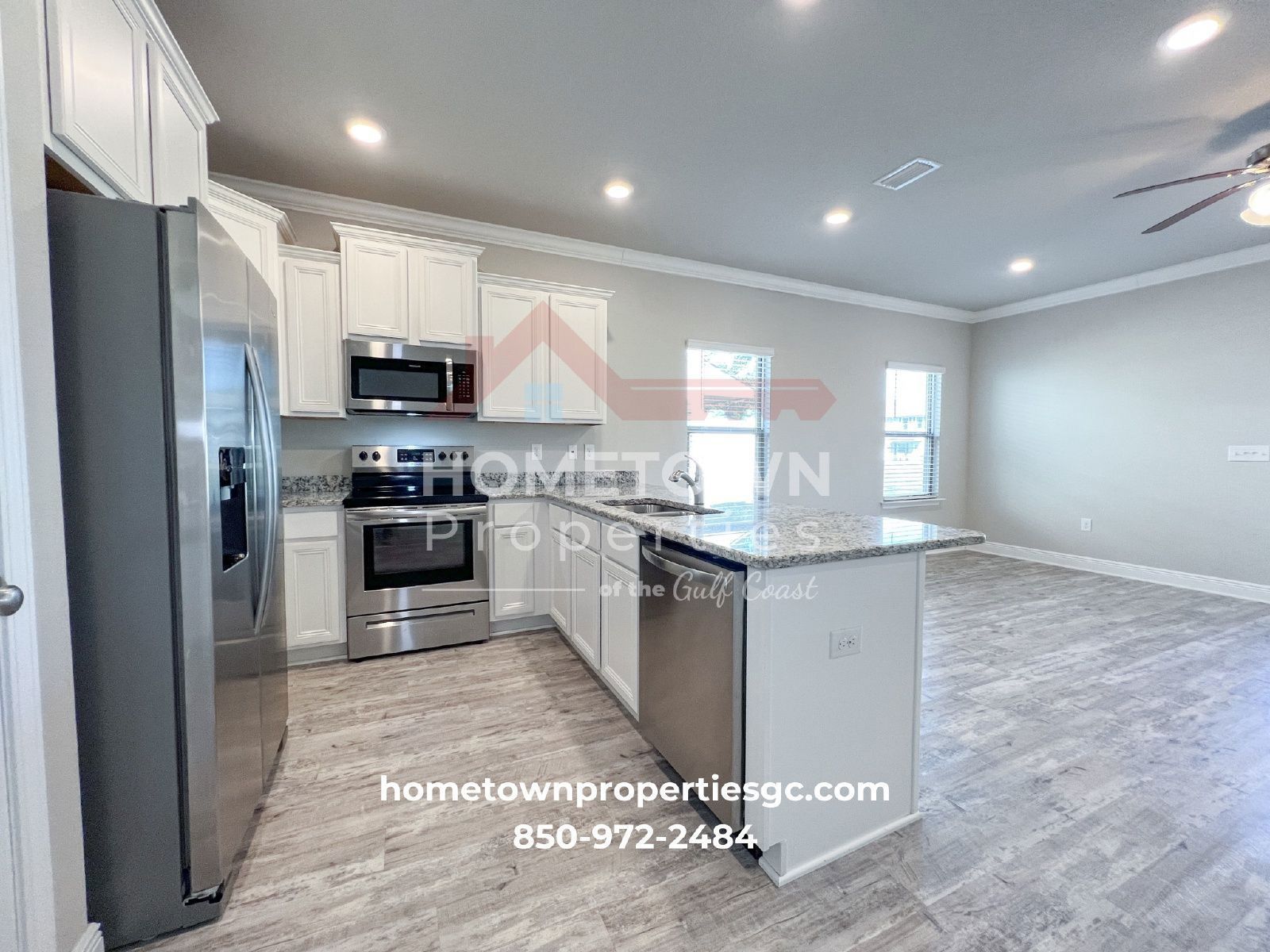 Chic 3-Bed Townhouse with Granite Countertops & Pool at 300 S F St, Pensacola! property image