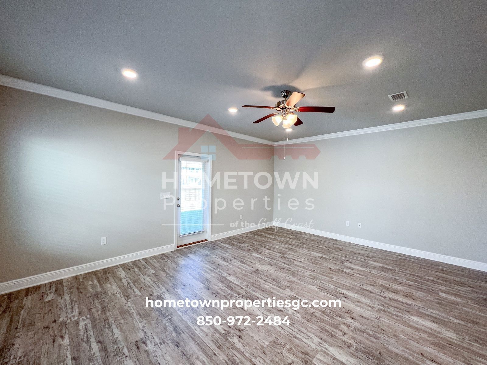 Chic 3-Bed Townhouse with Granite Countertops & Pool at 300 S F St, Pensacola! property image