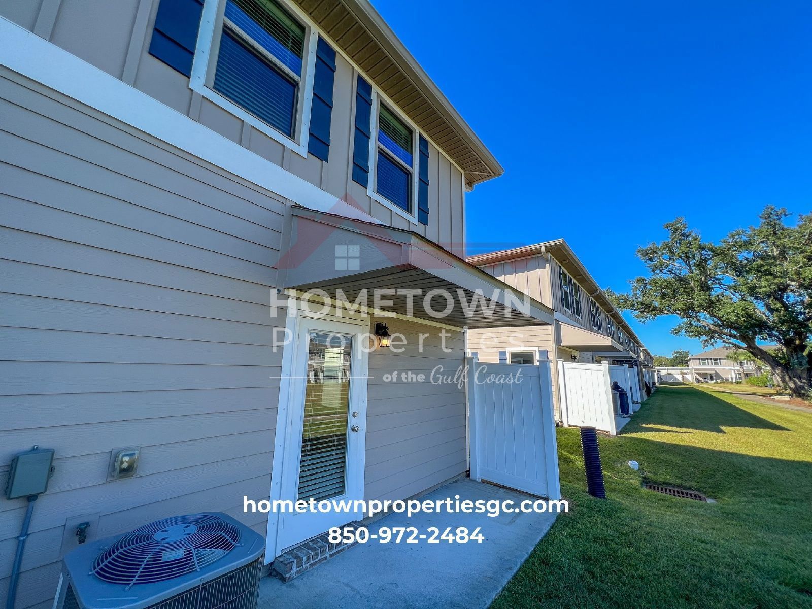 Chic 3-Bed Townhouse with Granite Countertops & Pool at 300 S F St, Pensacola! property image