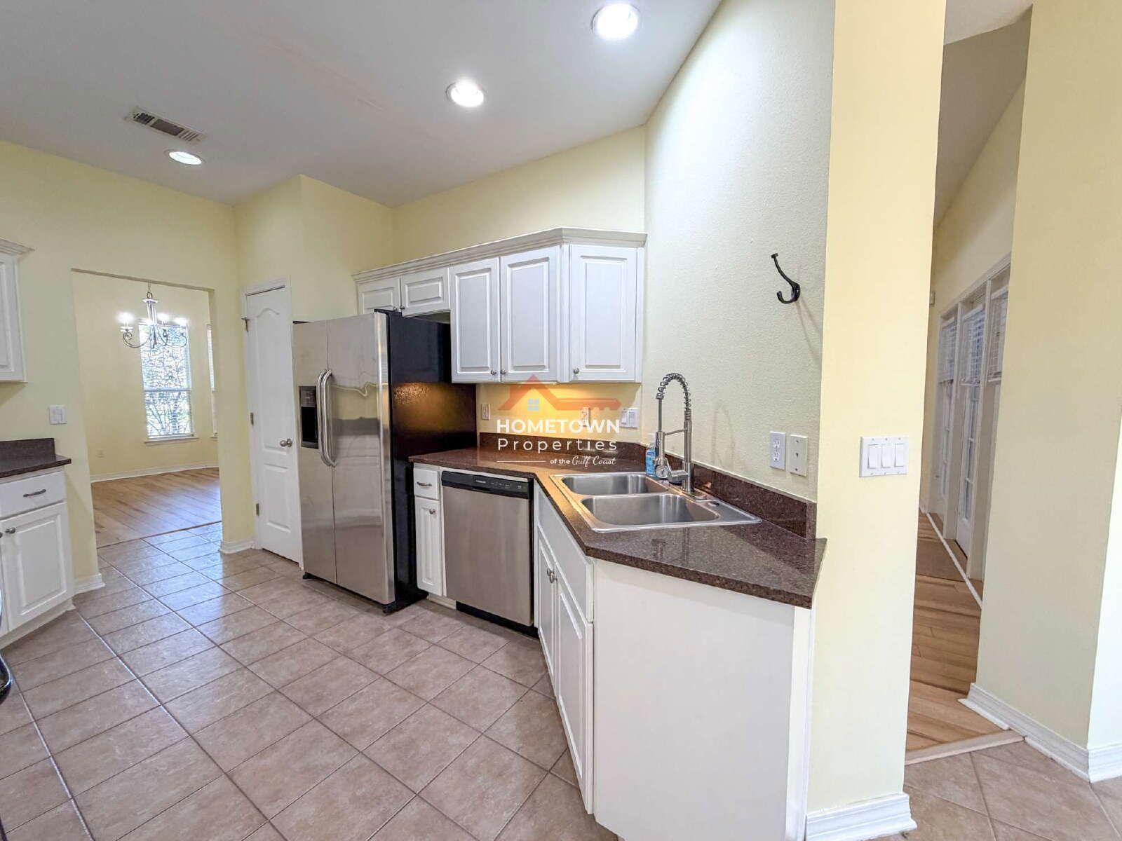 Spacious 4-Bed Oasis with 2 Full Baths property image