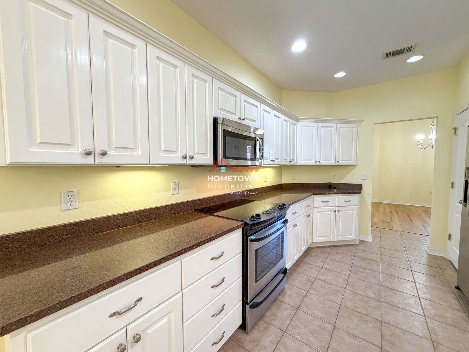 Spacious 4-Bed Oasis with 2 Full Baths property image