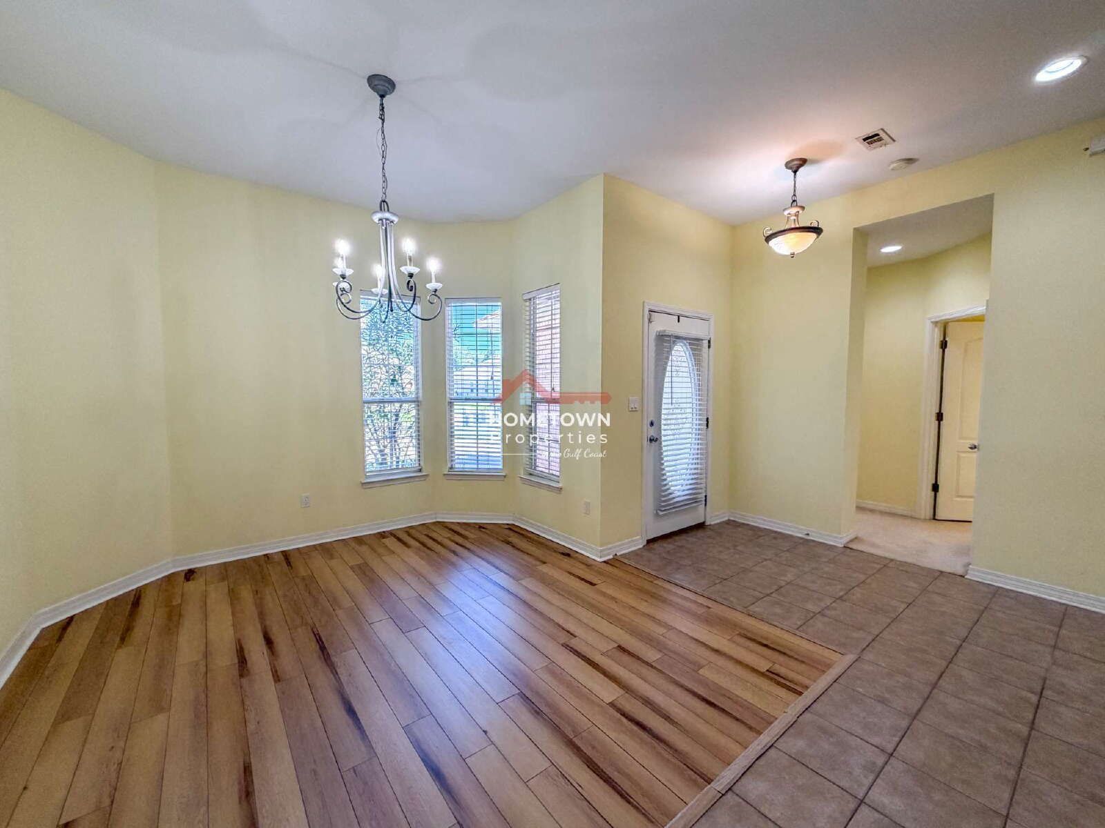 Spacious 4-Bed Oasis with 2 Full Baths property image