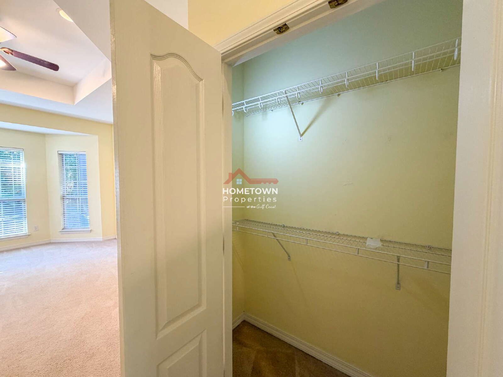 Spacious 4-Bed Oasis with 2 Full Baths property image