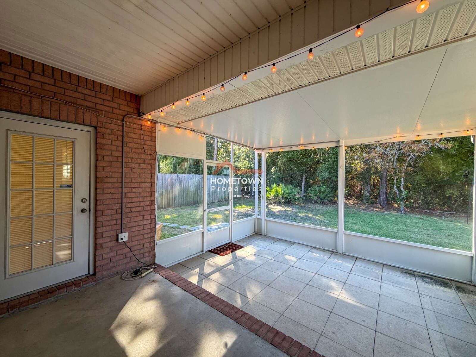 Spacious 4-Bed Oasis with 2 Full Baths property image