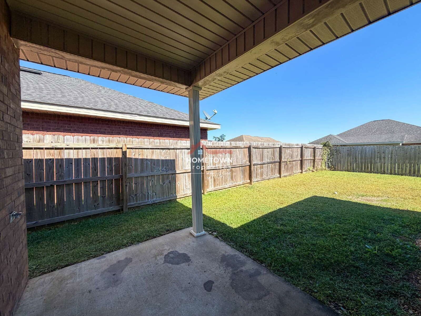 Charming 3-Bedroom with 2 Full Baths in Pace, FL – Your Perfect Retreat Awaits at 5790 Corkscrew Ct! property image