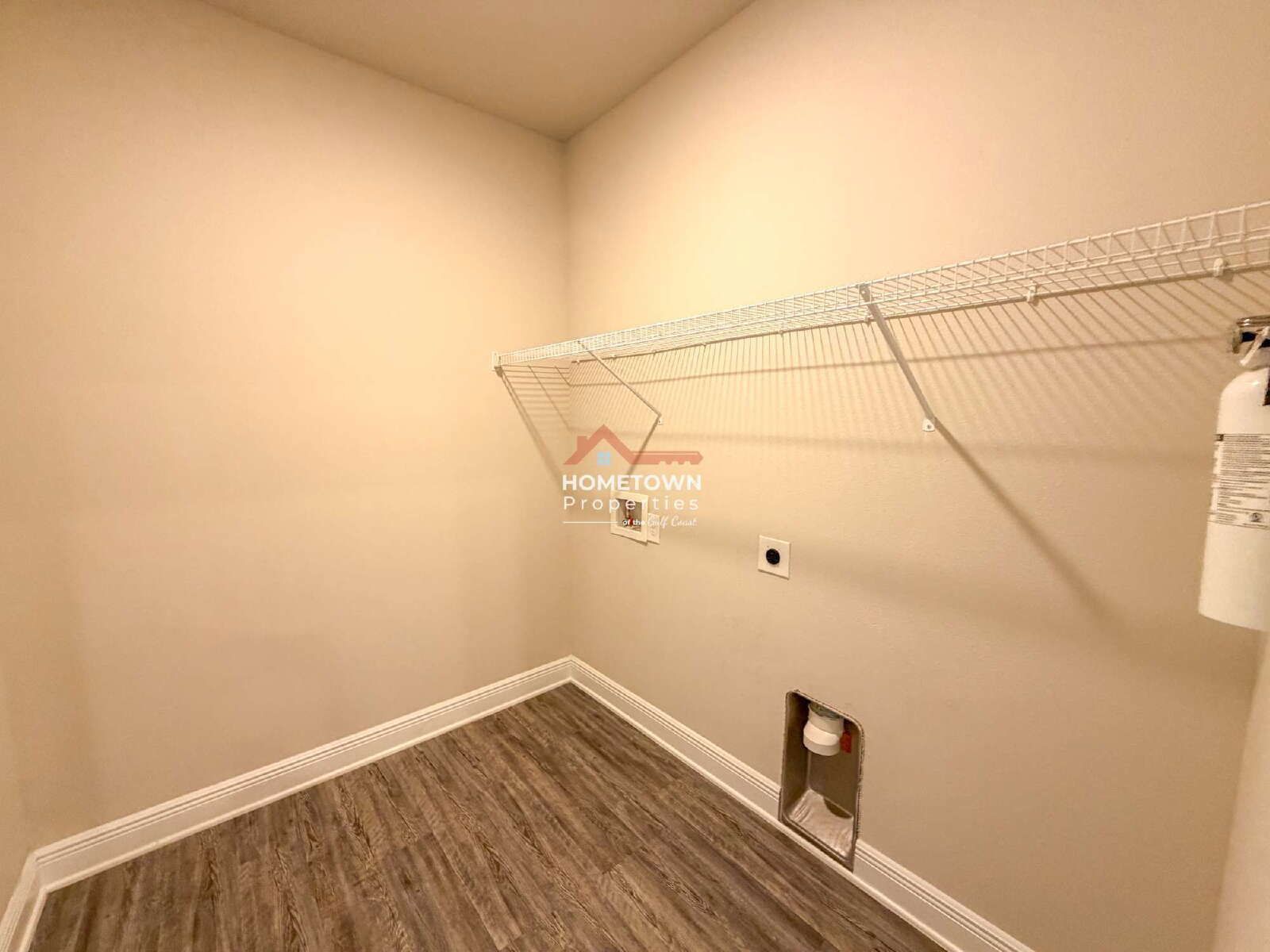 Charming 3-Bedroom Retreat with 2 Full Baths in Pensacola – Spacious 1794 Sq Ft Home at 7695 Burnside Loop! property image