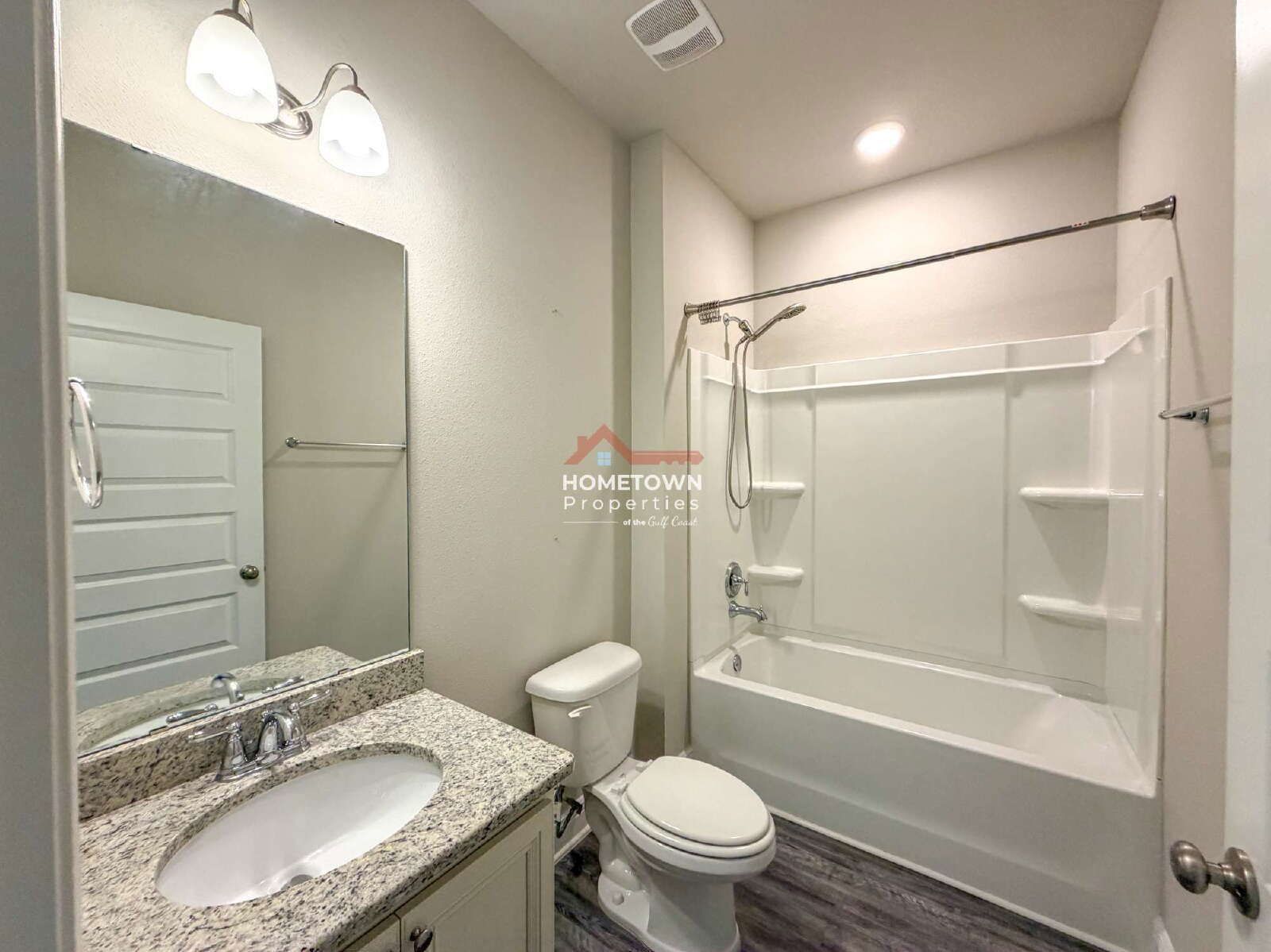 Charming 3-Bedroom Retreat with 2 Full Baths in Pensacola – Spacious 1794 Sq Ft Home at 7695 Burnside Loop! property image