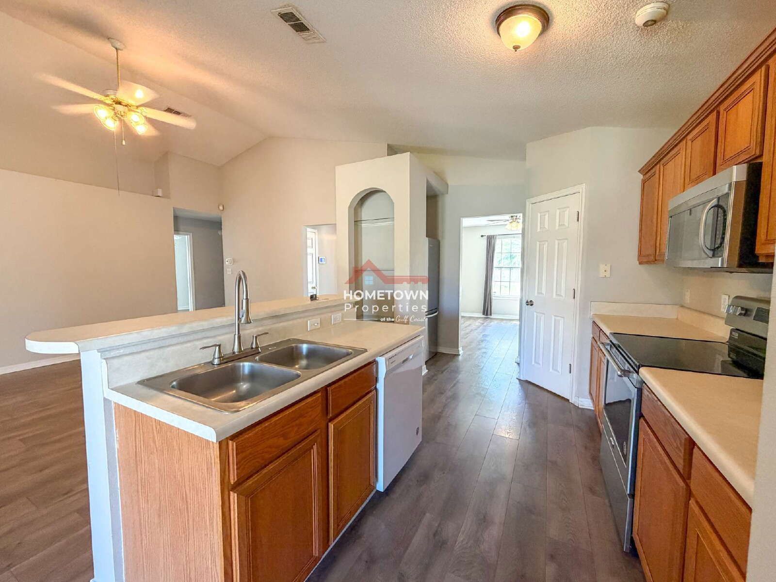 3-bedroom, 2-bathroom Home off of Gulf Beach Highway property image