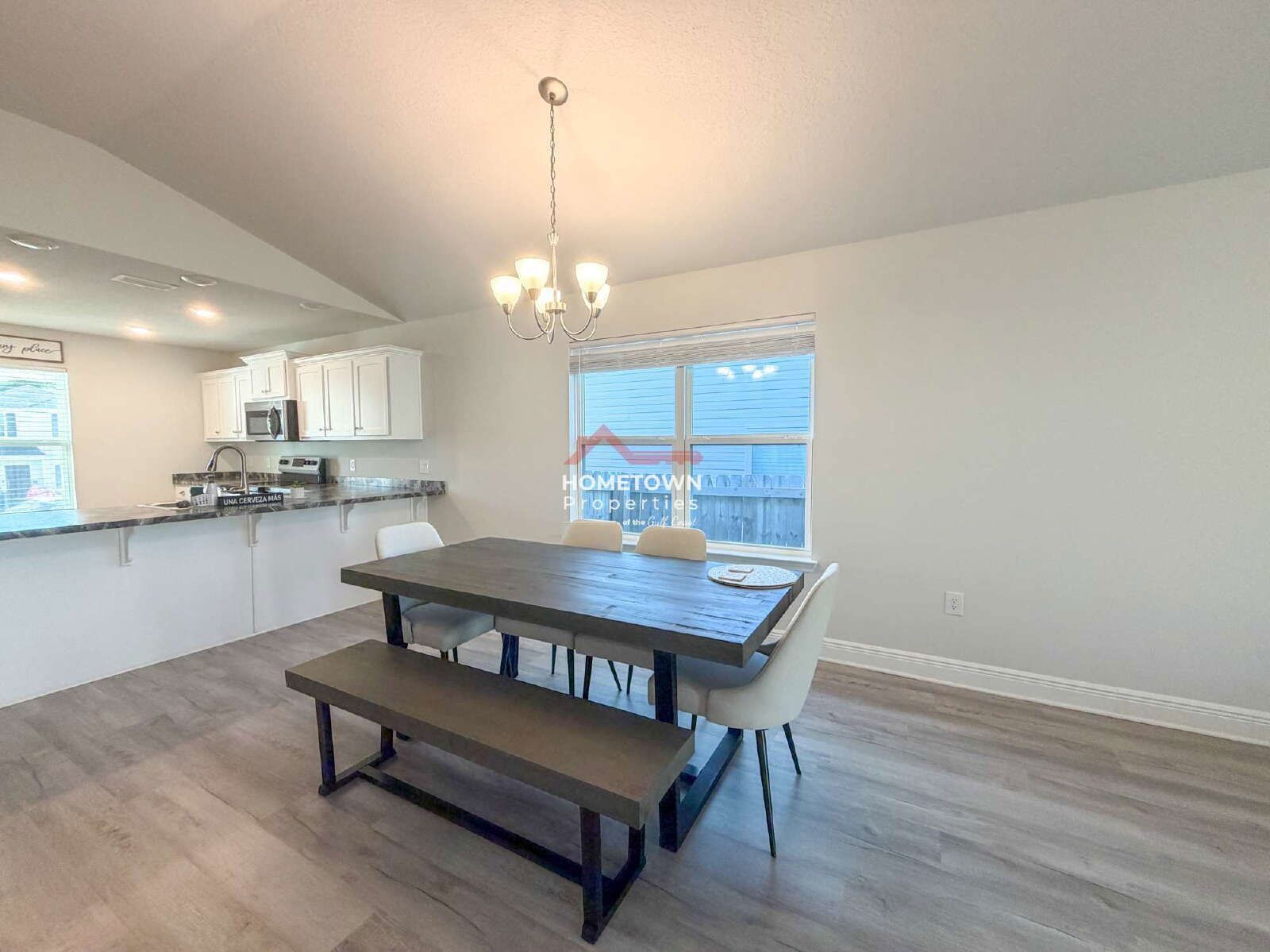 Charming 3-Bedroom Oasis with 2 Full Baths in Pensacola – 1454 Sq Ft of Comfort Awaits! property image