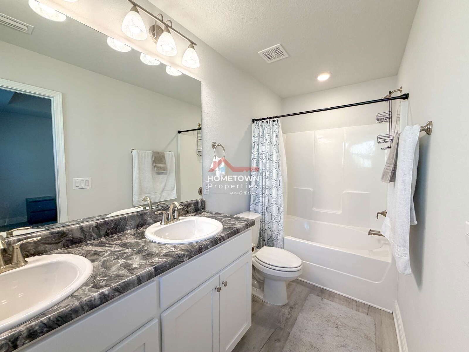 Charming 3-Bedroom Oasis with 2 Full Baths in Pensacola – 1454 Sq Ft of Comfort Awaits! property image