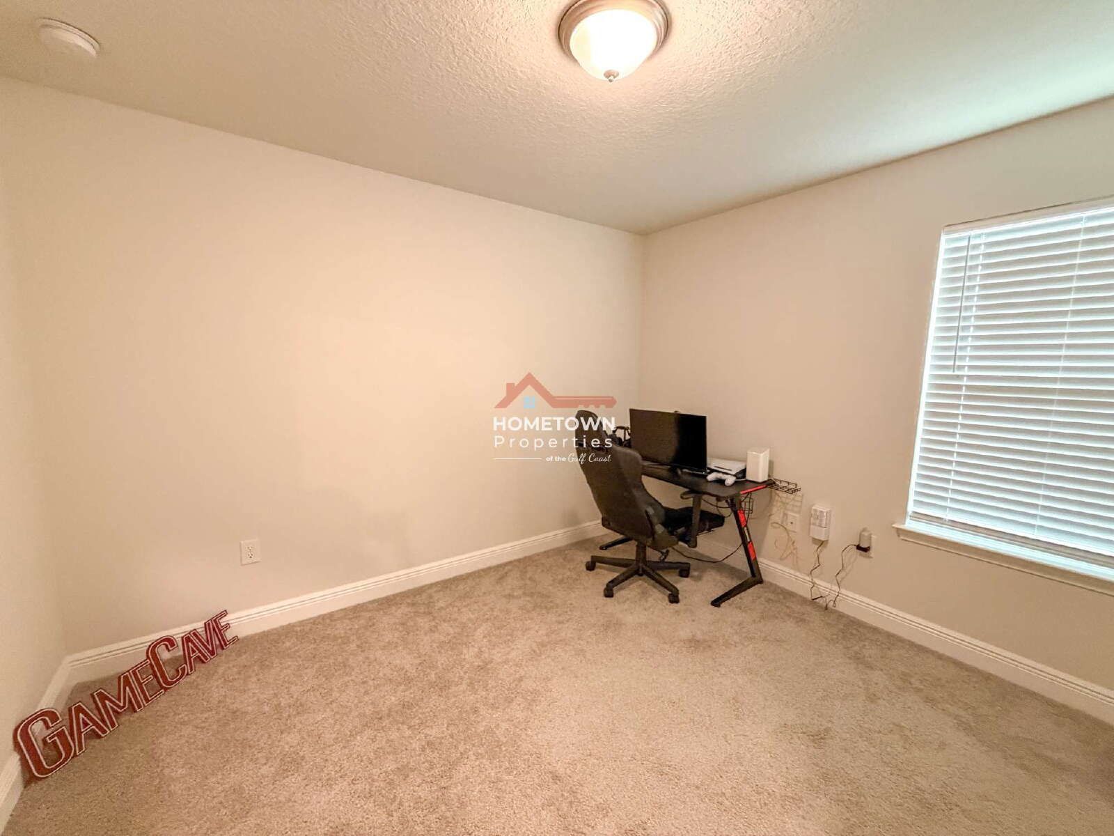 Charming 3-Bedroom Oasis with 2 Full Baths in Pensacola – 1454 Sq Ft of Comfort Awaits! property image