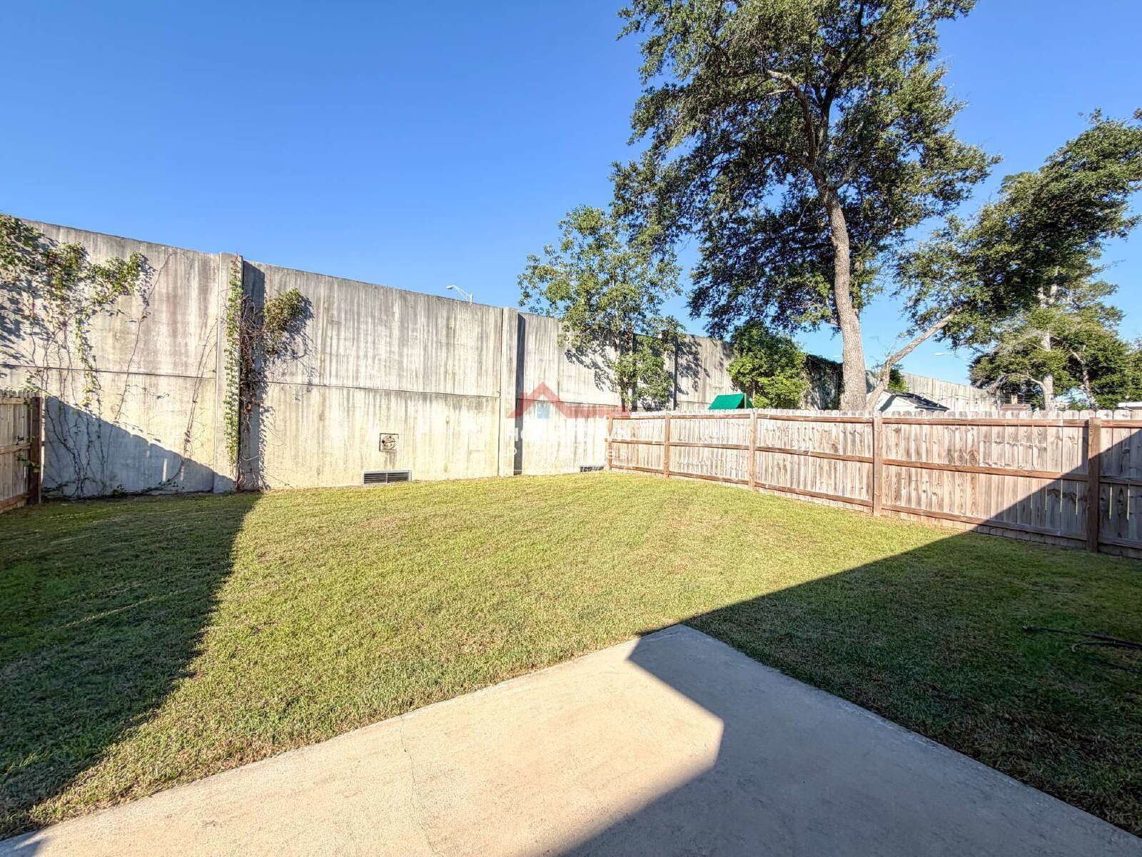 Charming 3-Bedroom Oasis with 2 Full Baths in Pensacola – 1454 Sq Ft of Comfort Awaits! property image