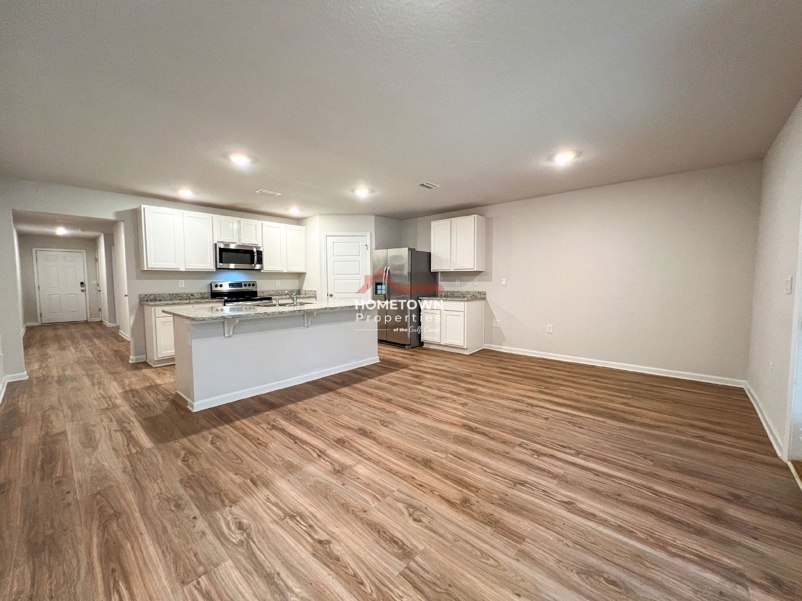 4 bed, 2 bath home located in the Birch Run community property image
