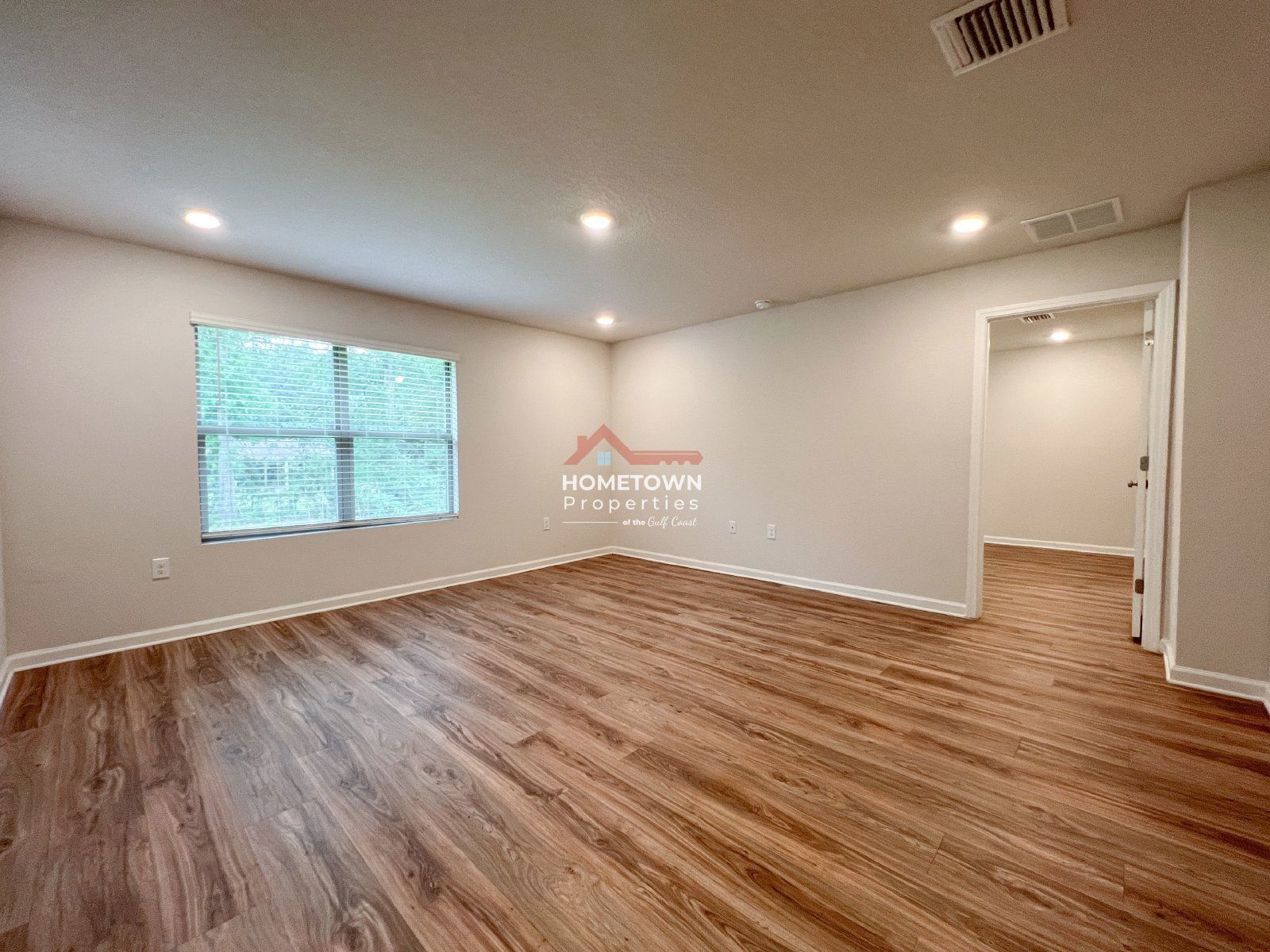4 bed, 2 bath home located in the Birch Run community property image