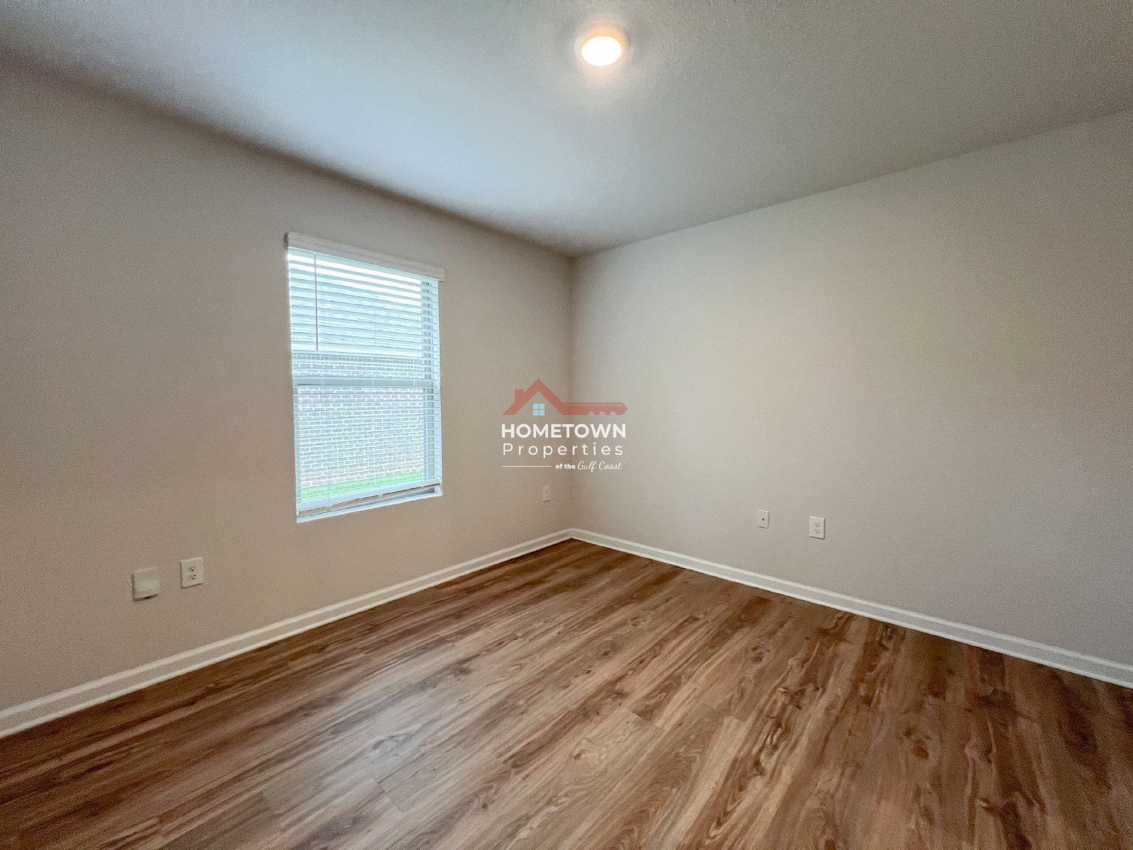 4 bed, 2 bath home located in the Birch Run community property image