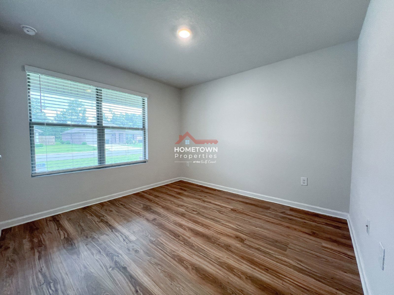 4 bed, 2 bath home located in the Birch Run community property image