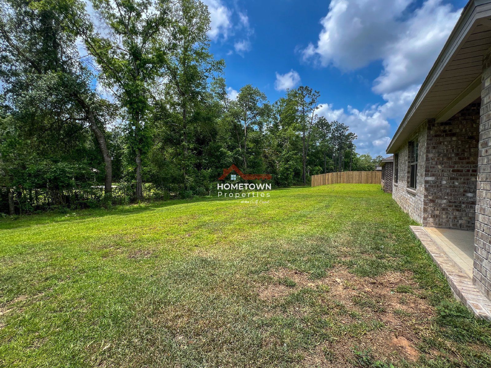 4 bed, 2 bath home located in the Birch Run community property image
