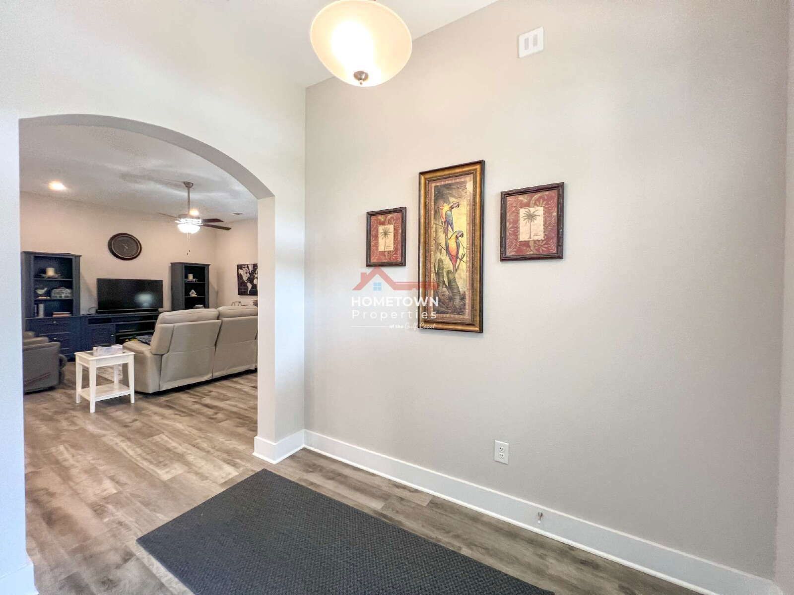 Furnished 3-Bed Oasis on Dunridge Drive with Access Gate property image