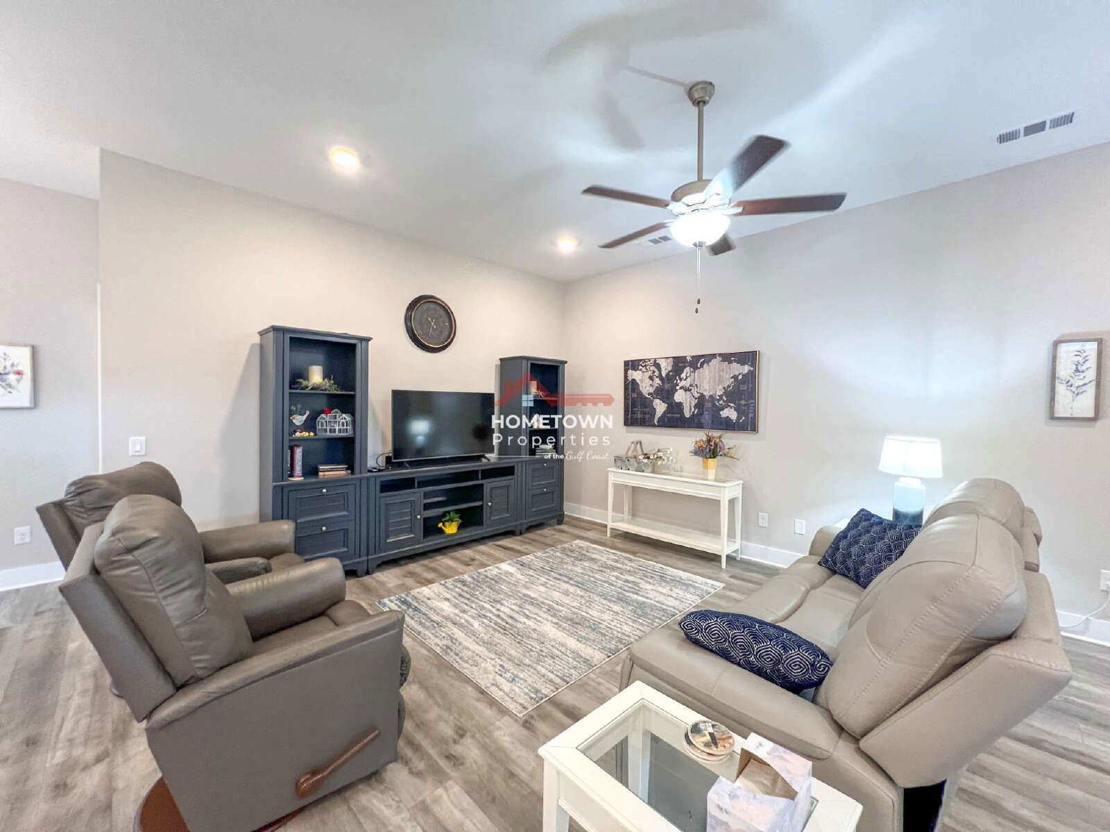 Furnished 3-Bed Oasis on Dunridge Drive with Access Gate property image
