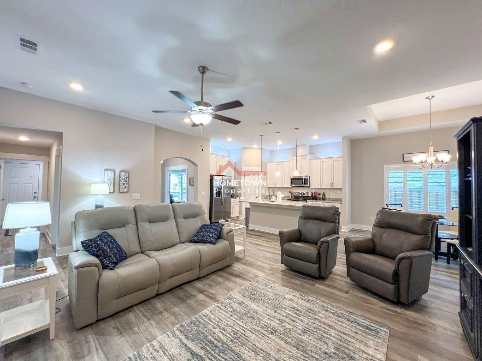 Furnished 3-Bed Oasis on Dunridge Drive with Access Gate property image