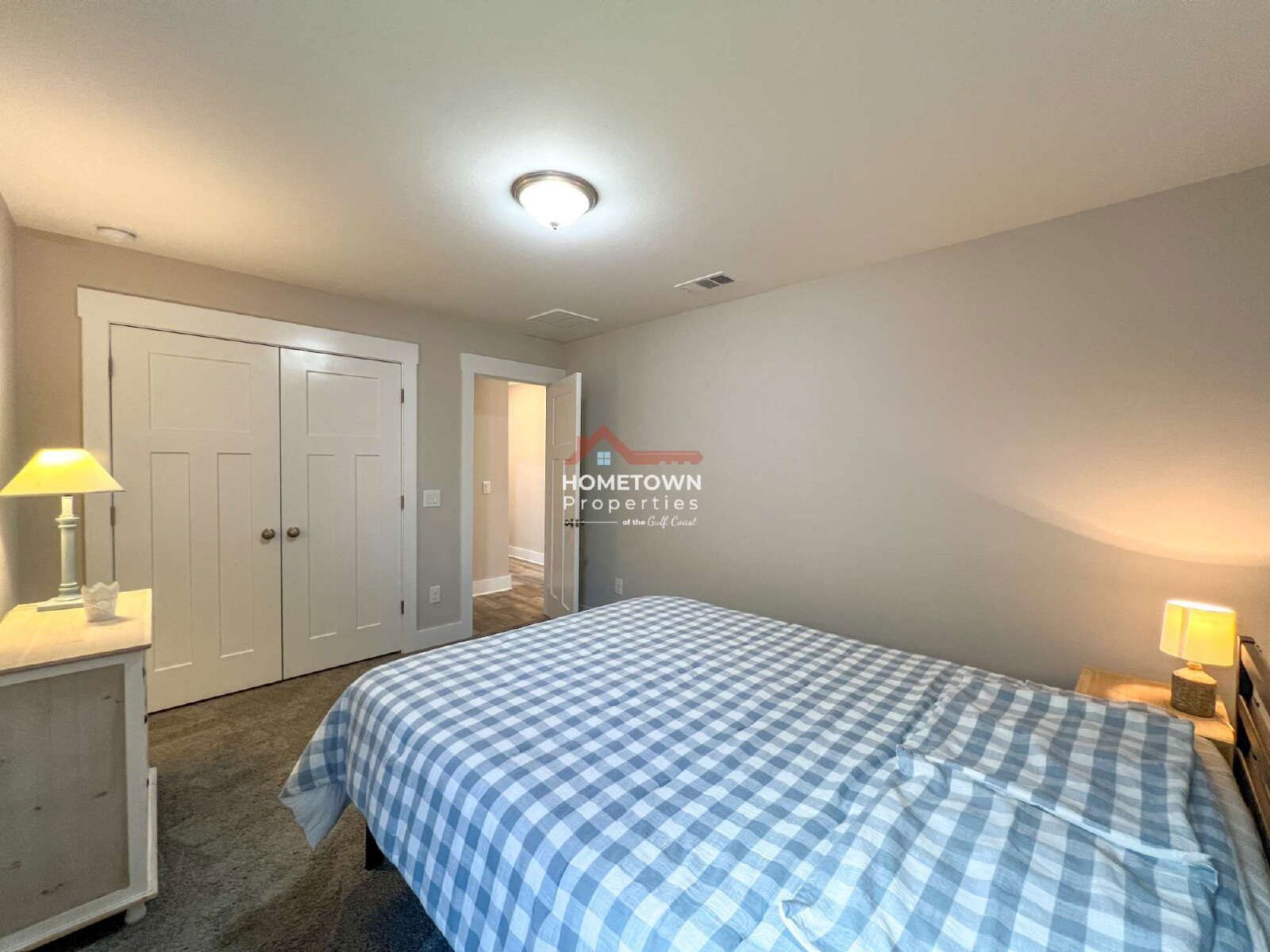 Furnished 3-Bed Oasis on Dunridge Drive with Access Gate property image