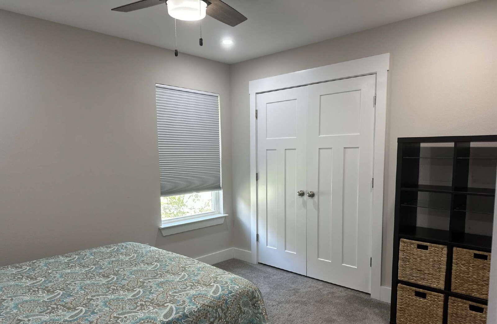 Furnished 3-Bed Oasis on Dunridge Drive with Access Gate property image