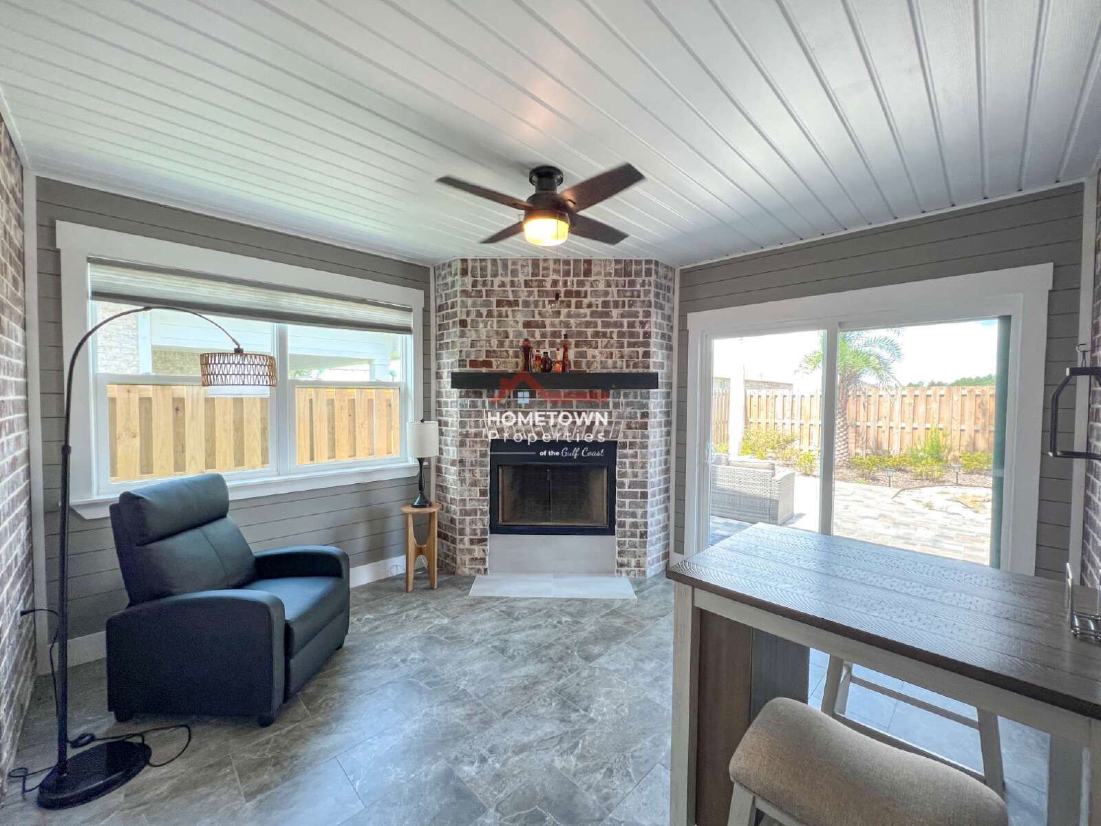 Furnished 3-Bed Oasis on Dunridge Drive with Access Gate property image