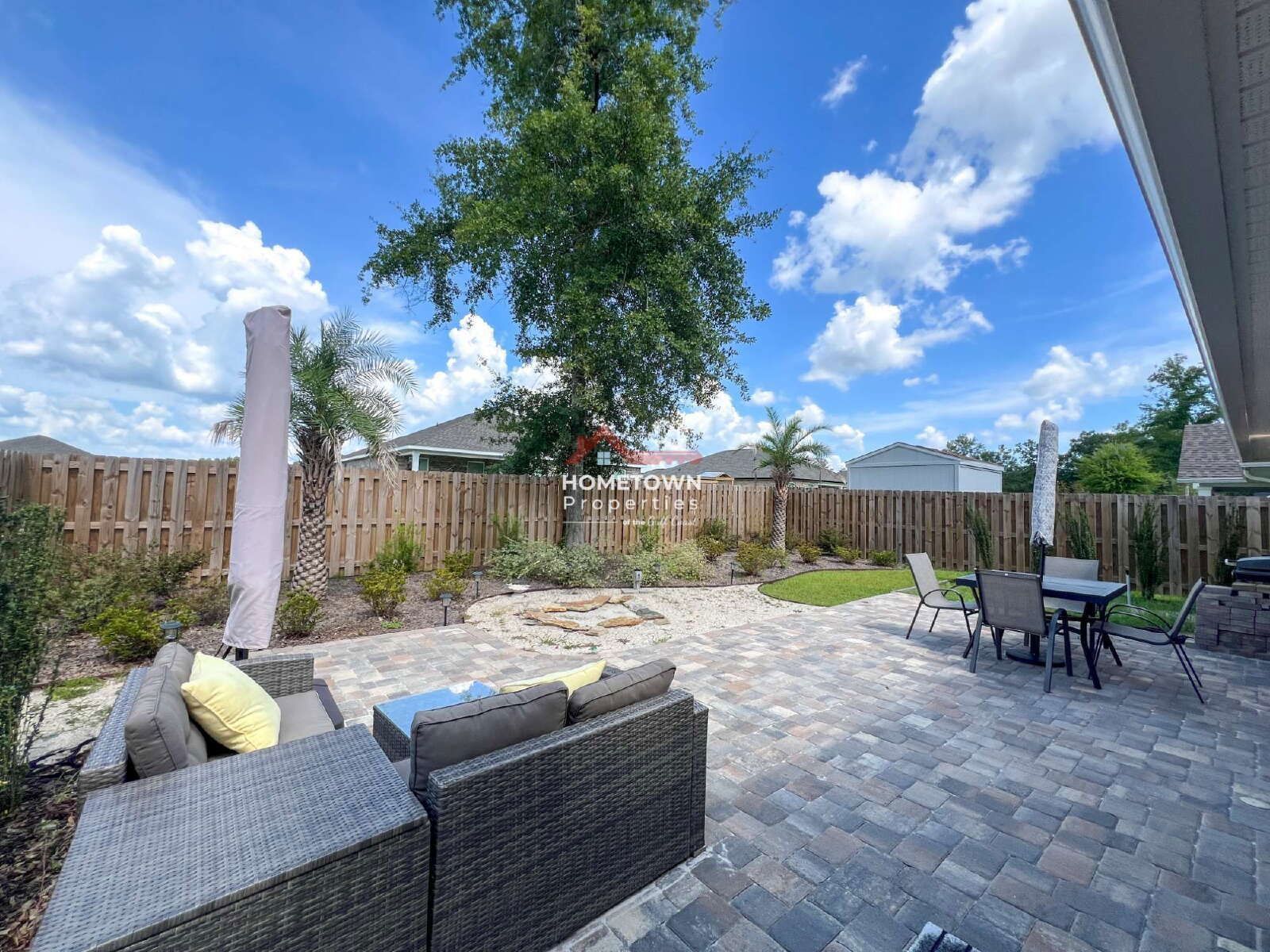 Furnished 3-Bed Oasis on Dunridge Drive with Access Gate property image