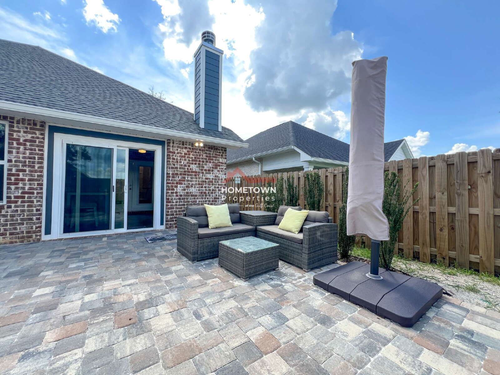 Furnished 3-Bed Oasis on Dunridge Drive with Access Gate property image