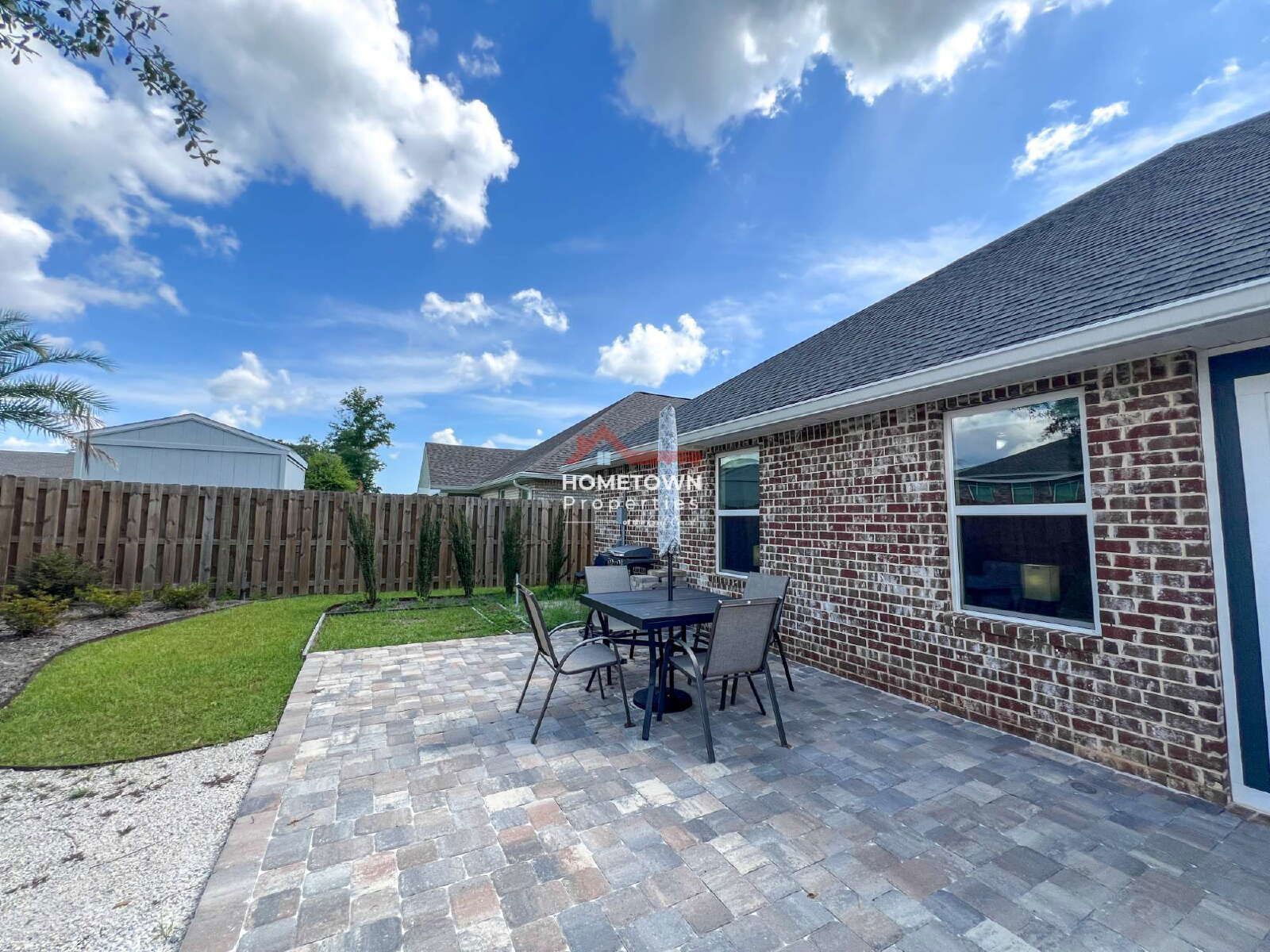 Furnished 3-Bed Oasis on Dunridge Drive with Access Gate property image