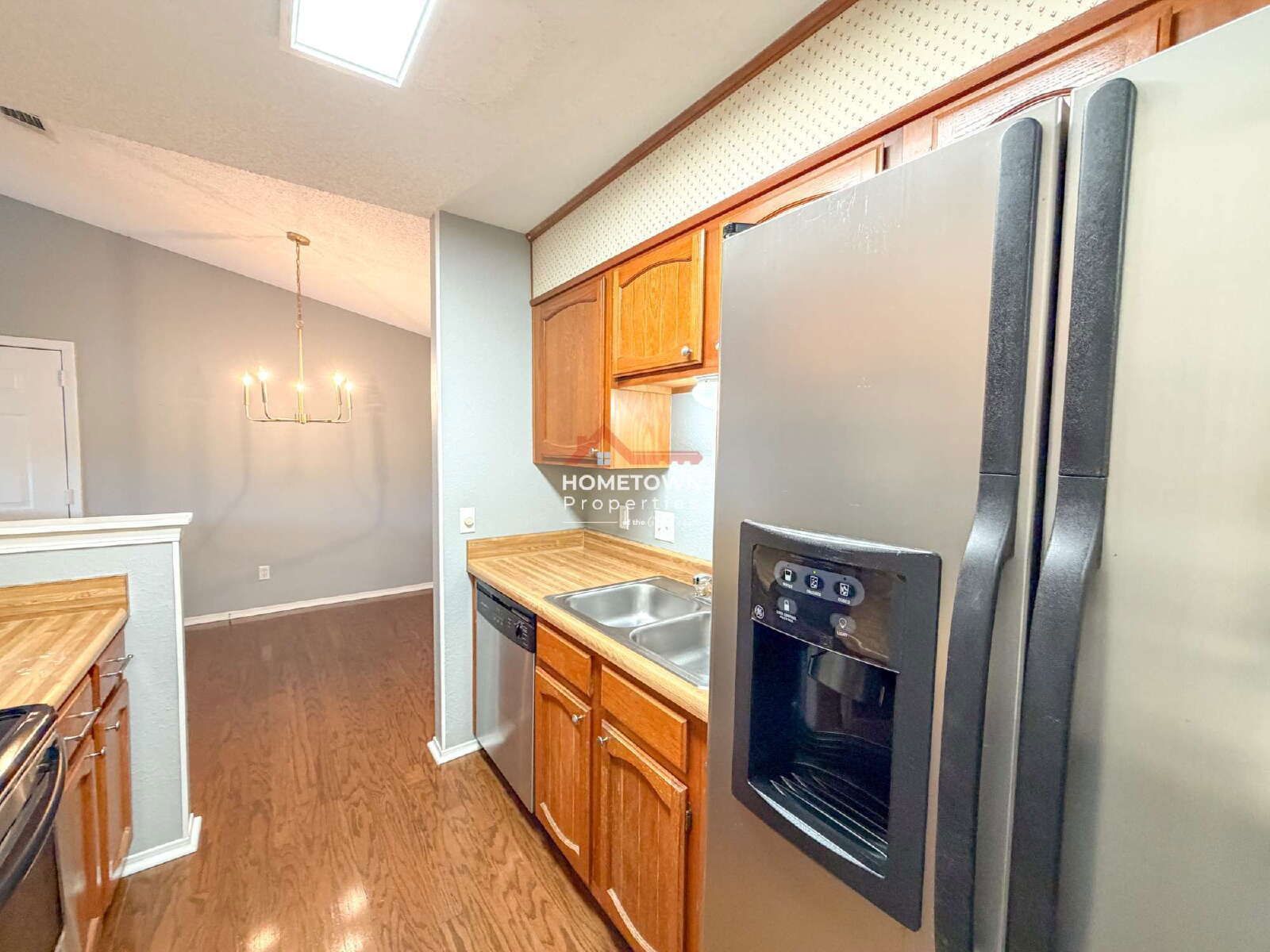 Chic & Cozy 2-Bed, 2-Bath Condo Retreat on Scenic Hwy, Pensacola! property image