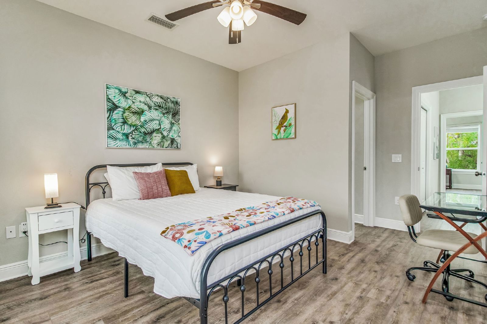 Downtown Pensacola Furnished Rental with Three Bedrooms property image