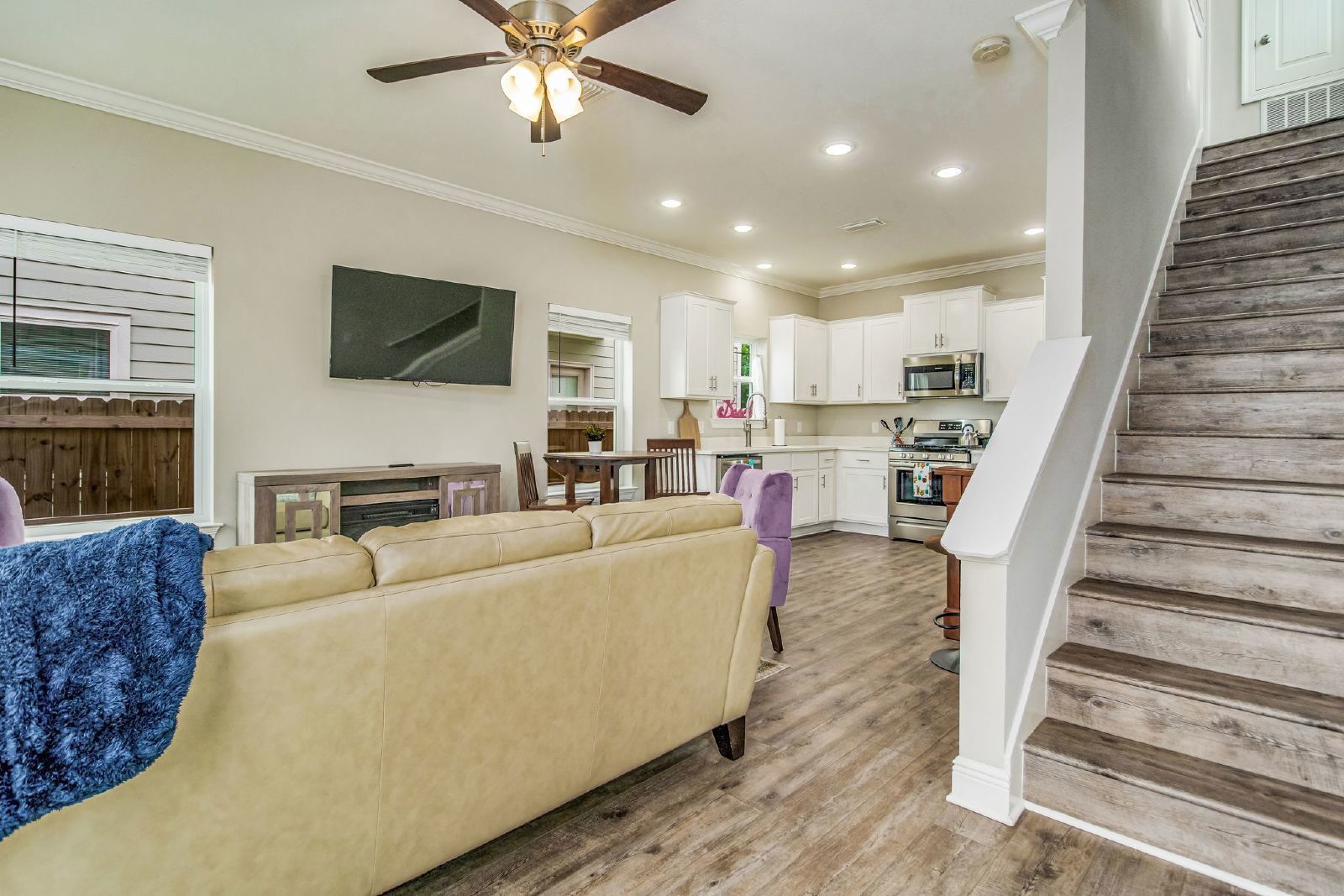 Downtown Pensacola Furnished Rental with Three Bedrooms property image