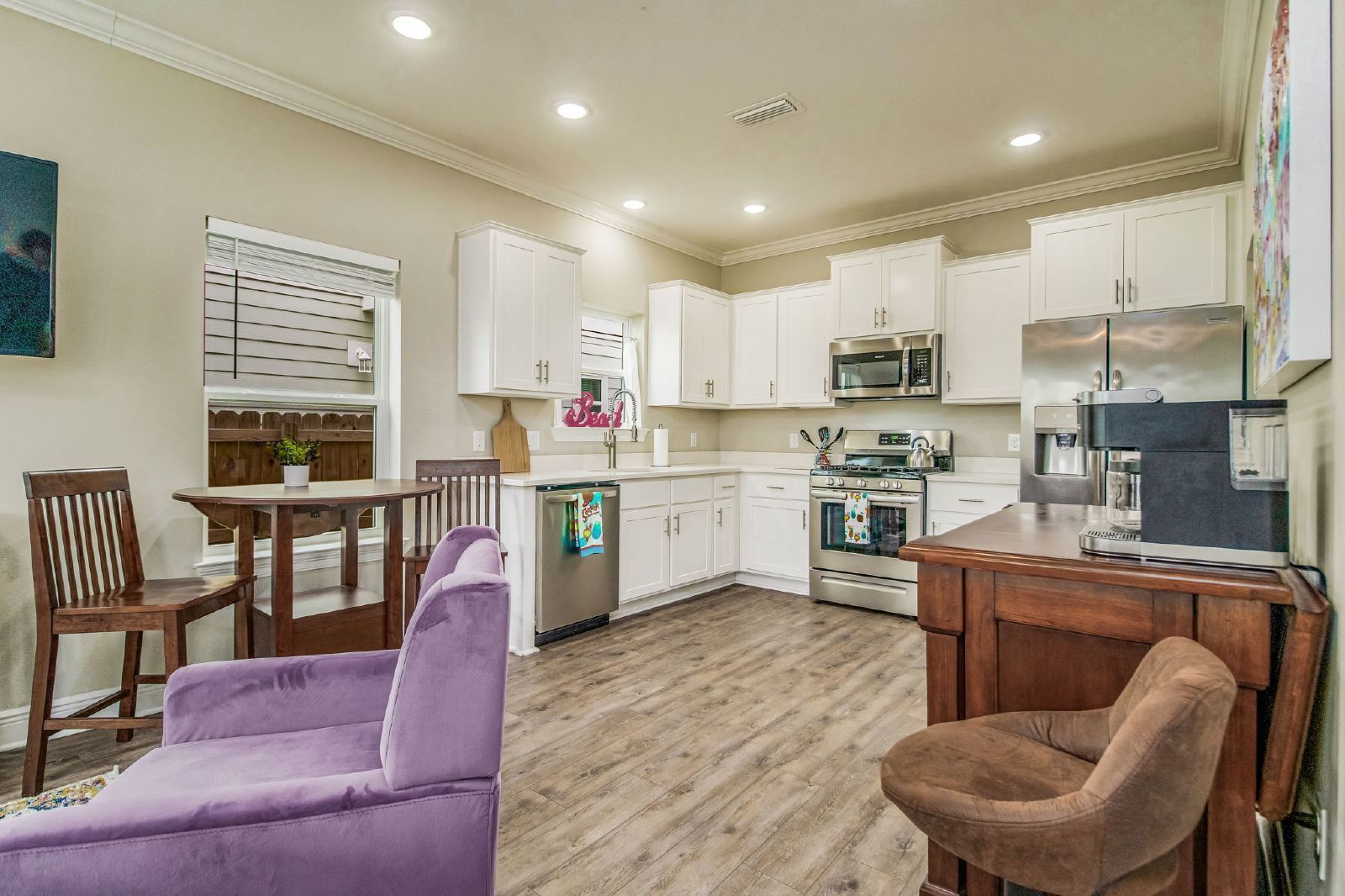 Downtown Pensacola Furnished Rental with Three Bedrooms property image