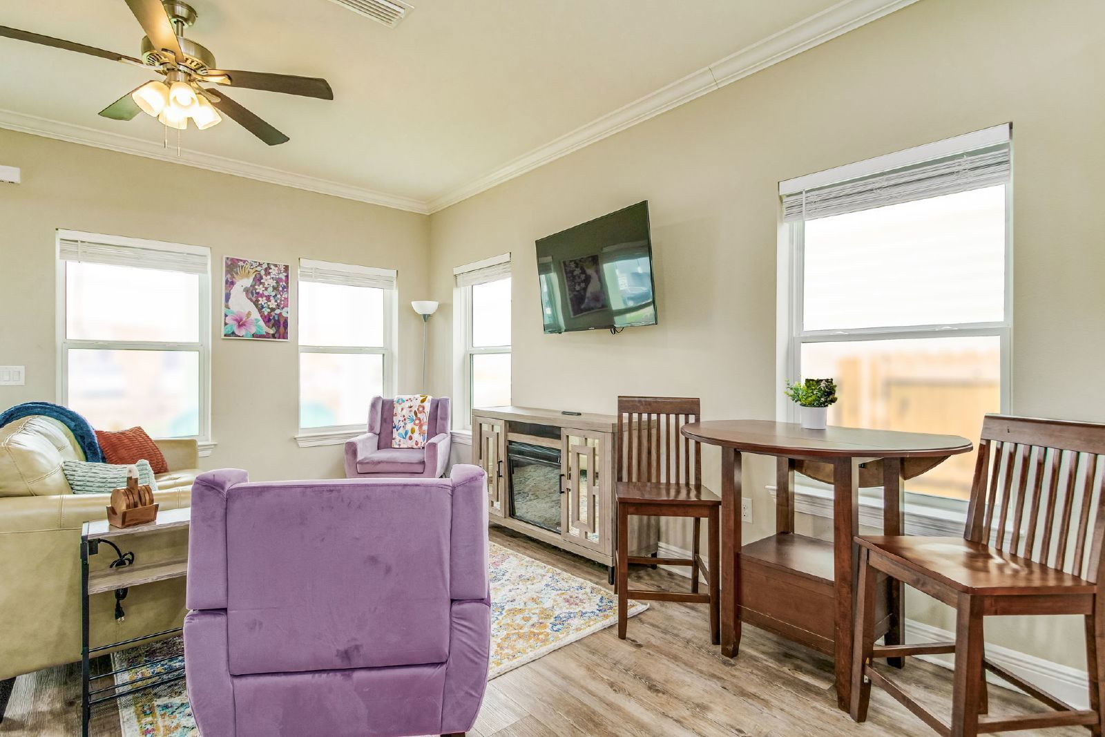 Downtown Pensacola Furnished Rental with Three Bedrooms property image