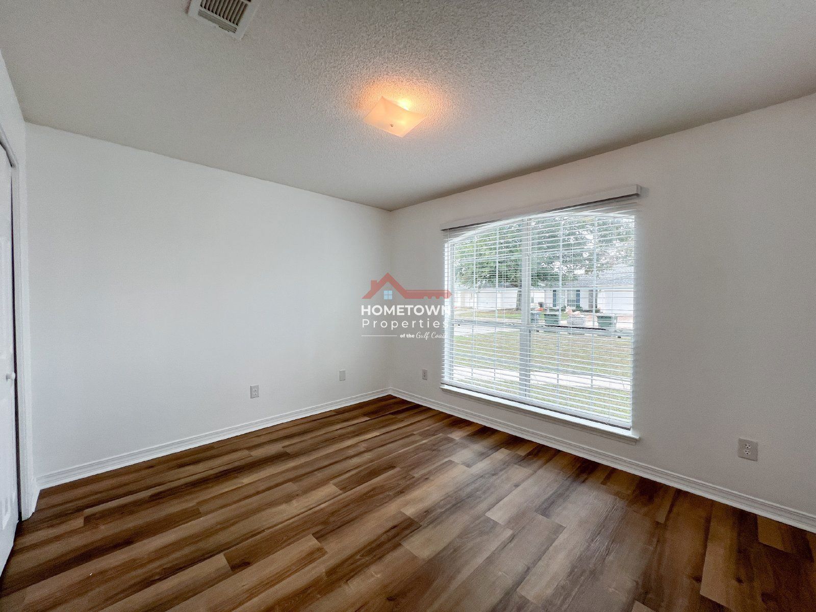 3-Bed, 2-Bath Retreat in Maple Oaks Subdivision property image