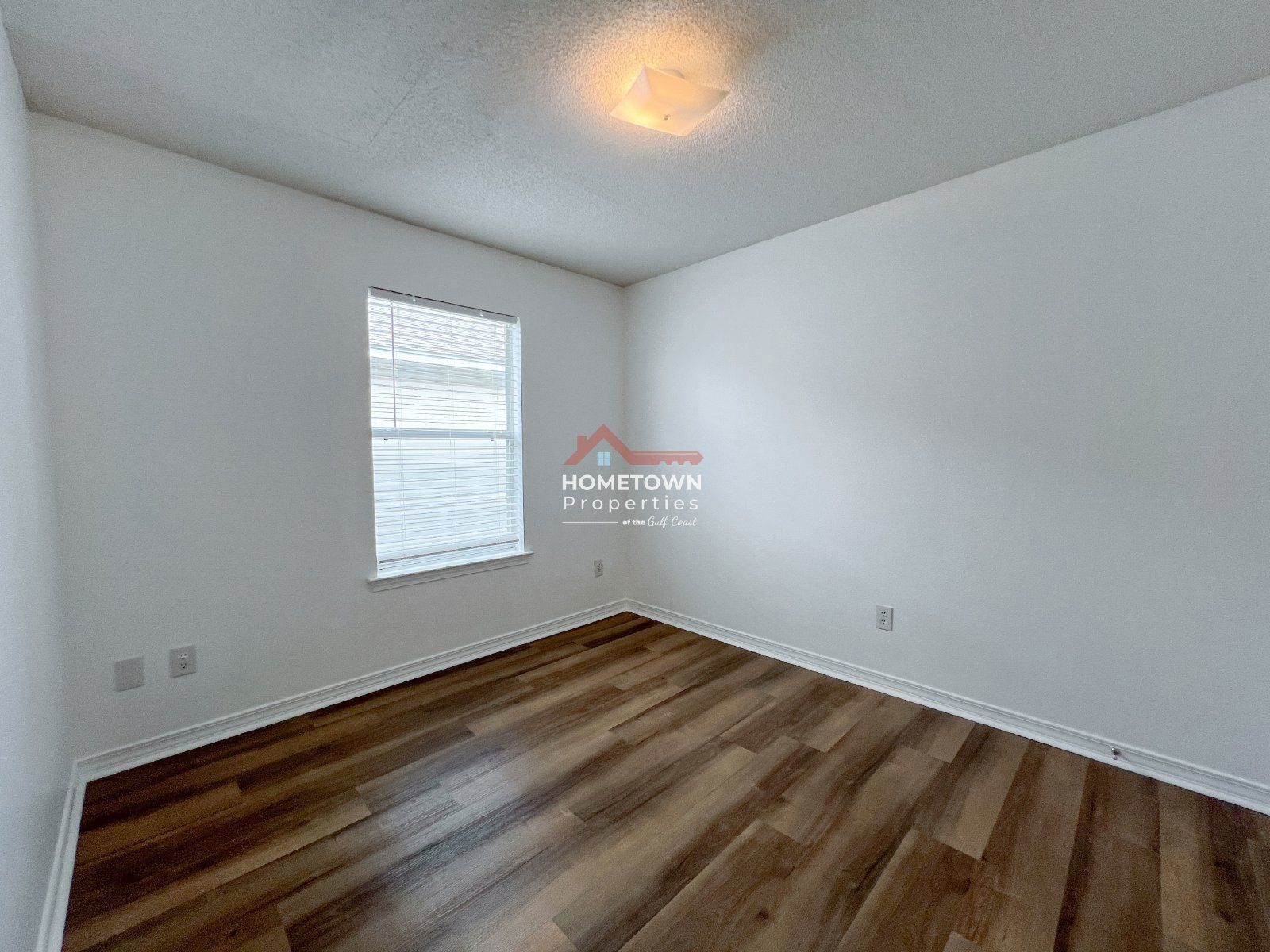 3-Bed, 2-Bath Retreat in Maple Oaks Subdivision property image