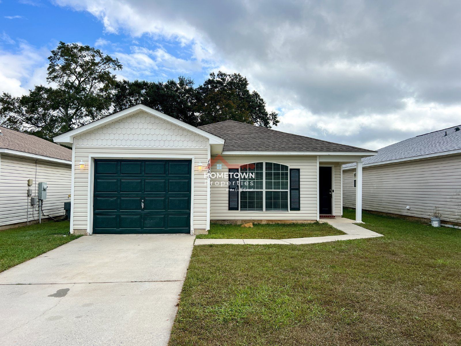 3-Bed, 2-Bath Retreat in Maple Oaks Subdivision property image