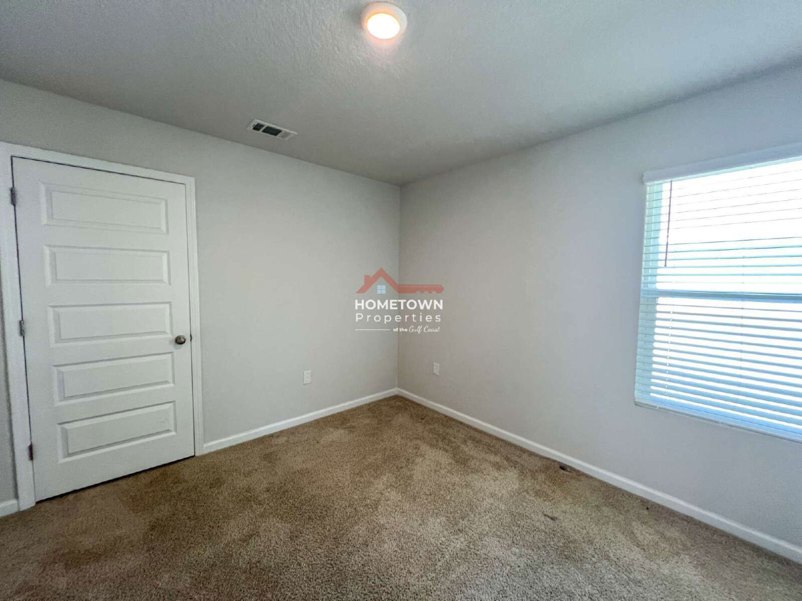 Charming 3-Bedroom Home with 2 Baths on Peach Drive property image