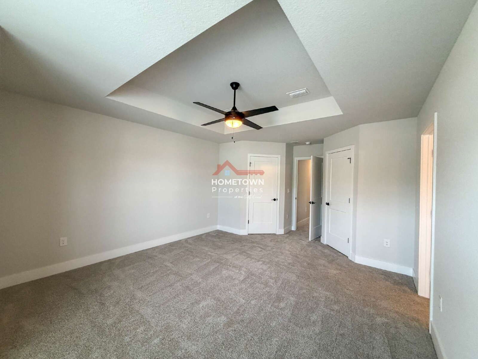 Charming 3-Bed Oasis with Granite Kitchen & 2.5 Baths in Pensacola – 1648 Sq Ft of Comfort! property image