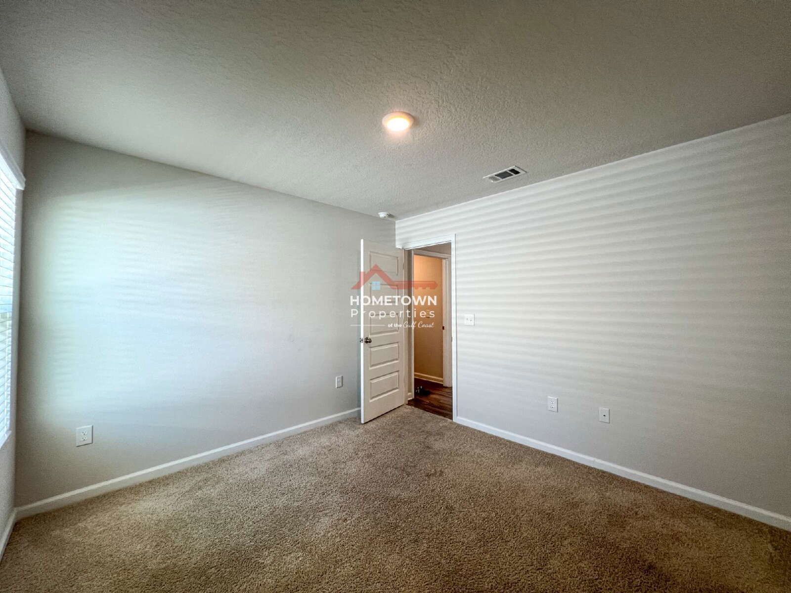 Charming 3-Bedroom Home with 2 Baths on Peach Drive property image