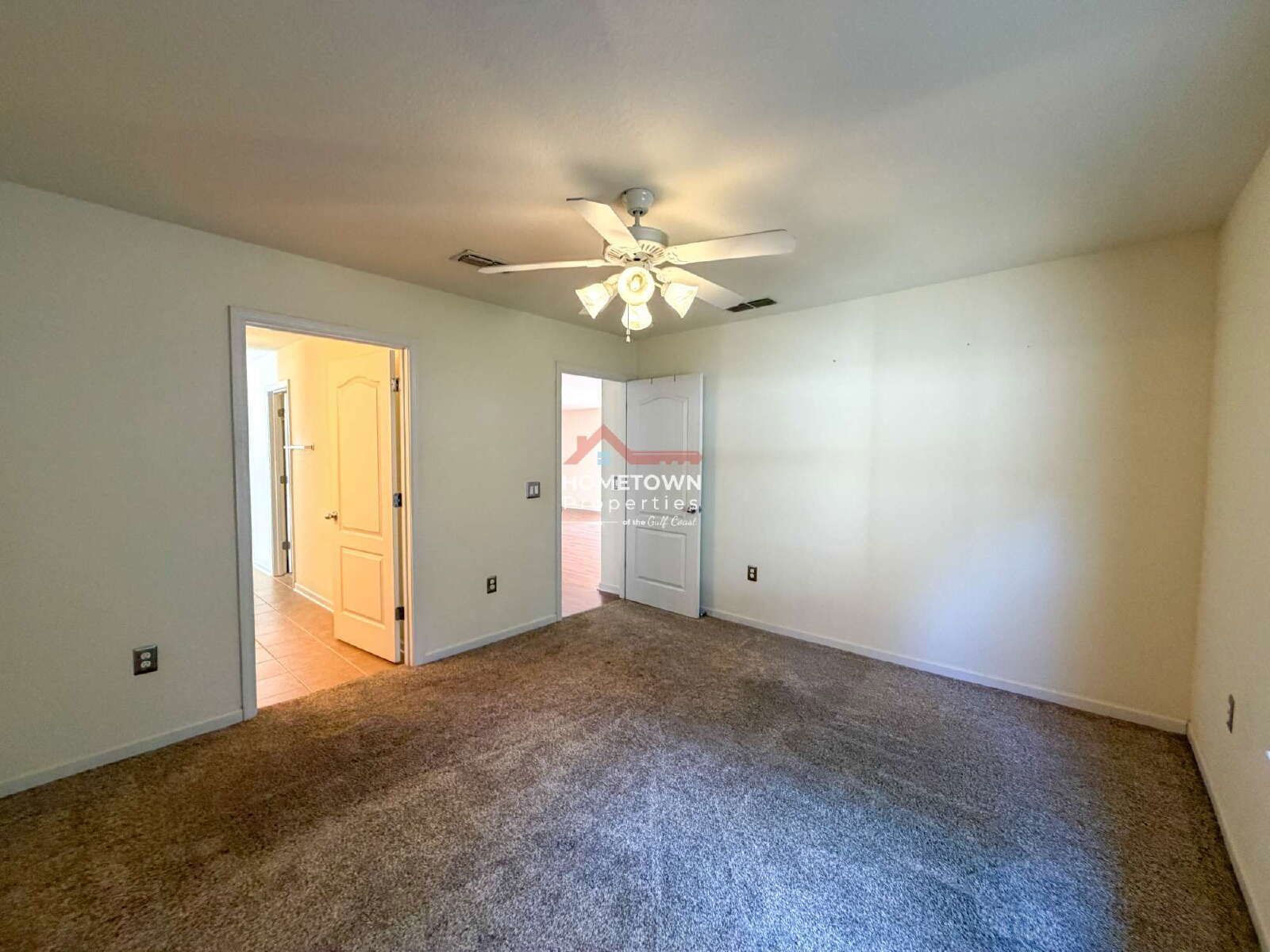 Charming 3-Bedroom Retreat at 10645 Senegal Drive property image