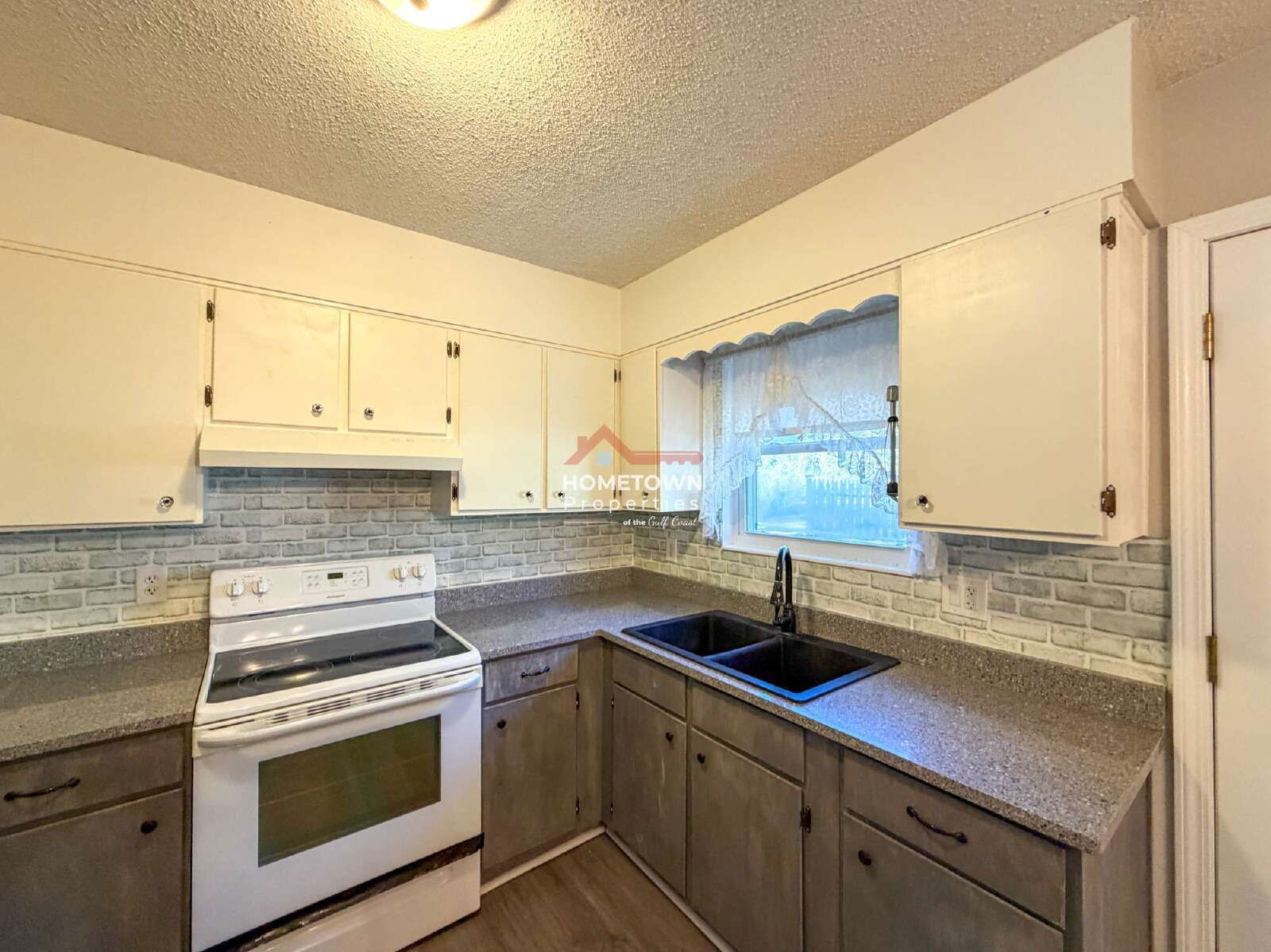 Discover Comfort and Relaxation: Spacious 4-Bed Home with Pool Oasis at 1965 Brentco Road, Cantonment! property image