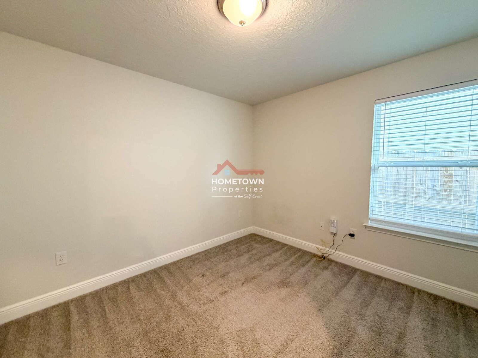 Charming 3-Bedroom Oasis with 2 Full Baths in Pensacola – 1454 Sq Ft of Comfort Awaits! property image