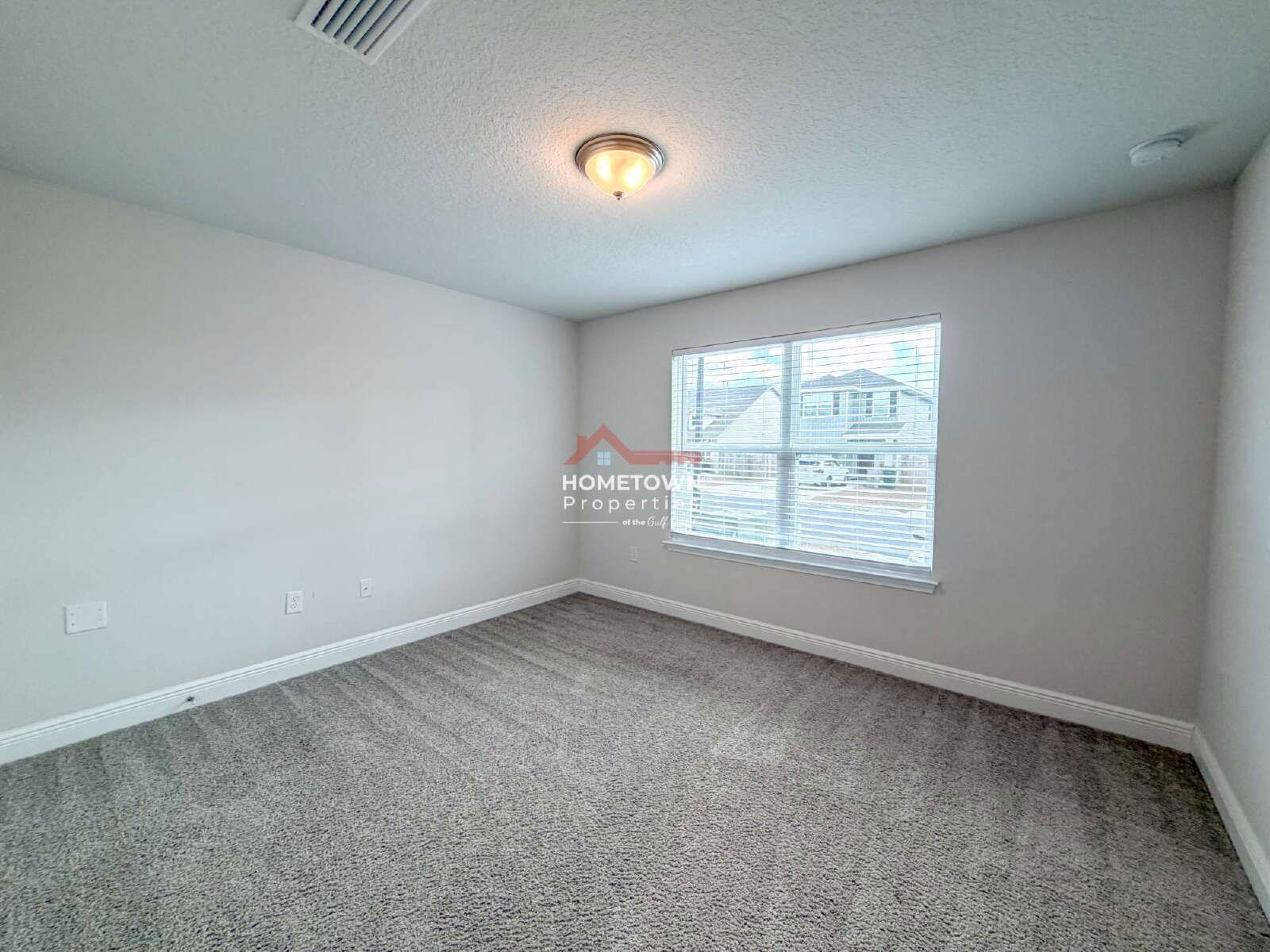 Charming 3-Bedroom Oasis with 2 Full Baths in Pensacola – 1454 Sq Ft of Comfort Awaits! property image