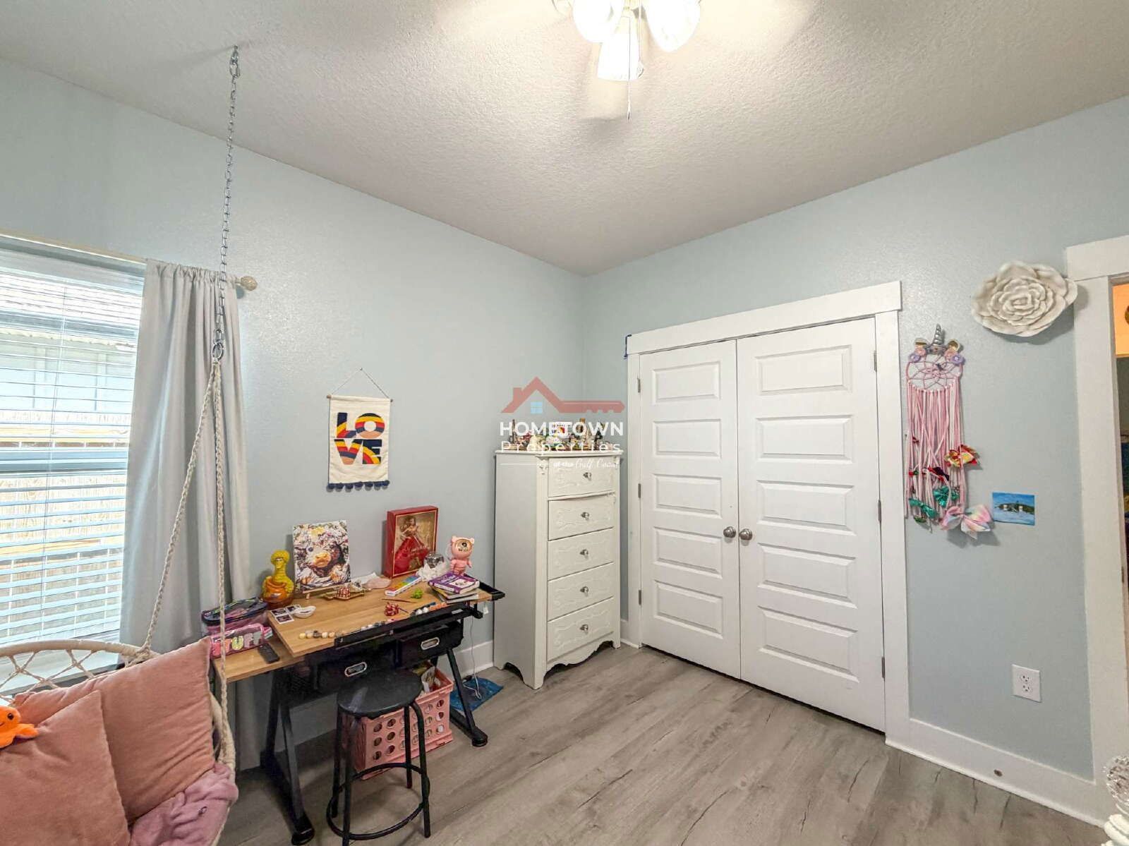 Spacious 4-Bed Home with 3 Baths & Granite Elegance at 12509 Windsor Drive, Pensacola! property image