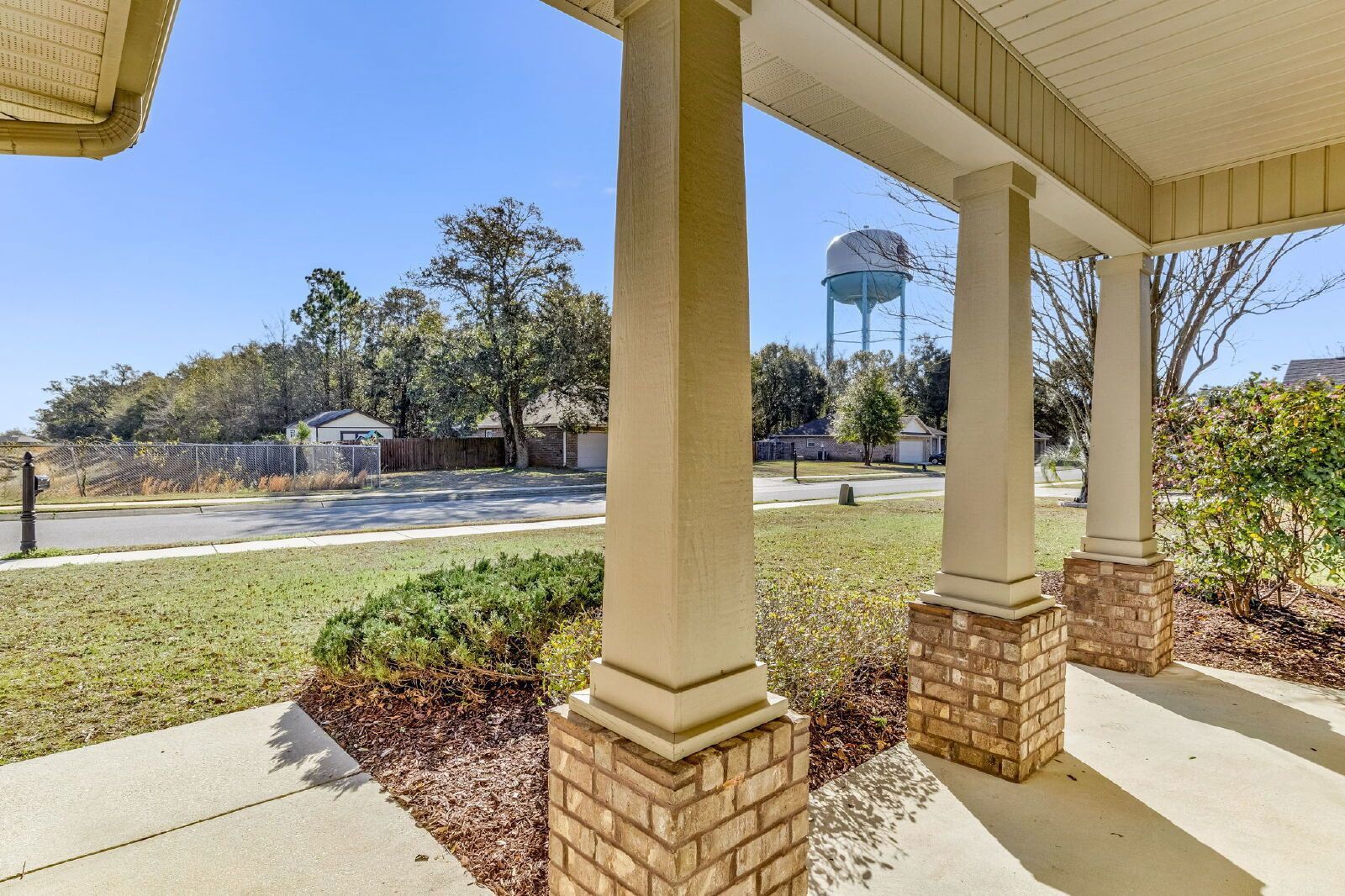 Spacious Modern Home in Pace – Move-In Ready! property image