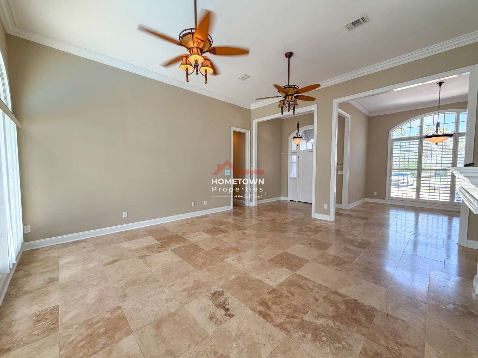 Charming Gulf Breeze Oasis: 3-Bedroom Retreat with Pool property image